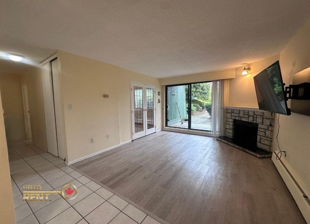 109 - 3901 Carrigan Court, Burnaby, V3N 4K1 — photo 3