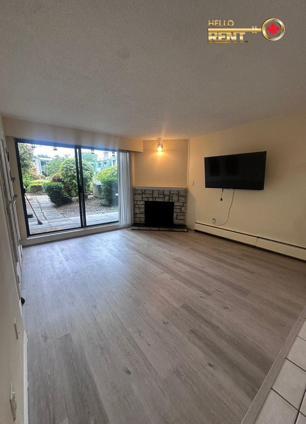 109 - 3901 Carrigan Court, Burnaby, V3N 4K1 — photo 4