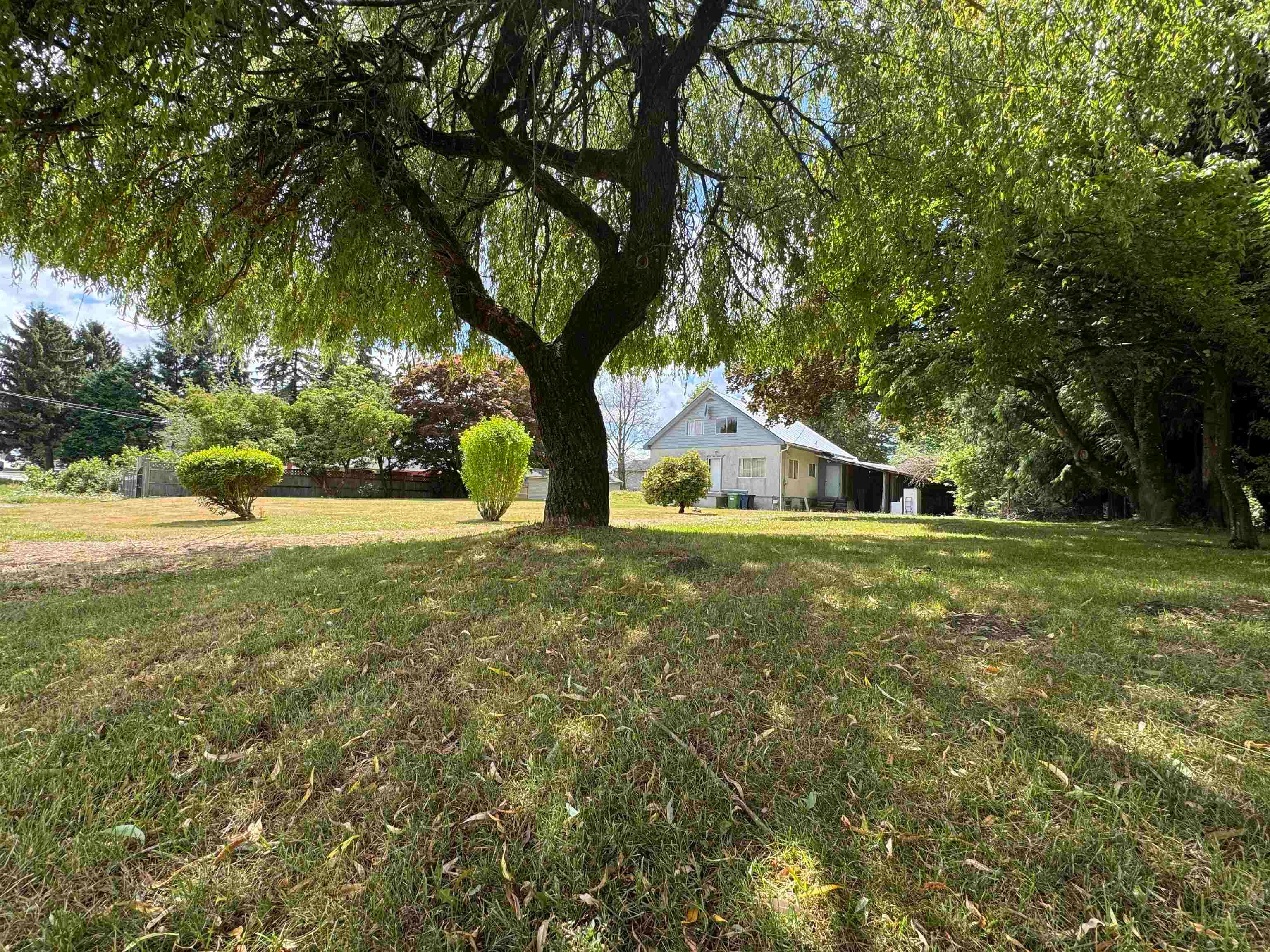 3177 Lefeuvre Road, Abbotsford, V4X 1M5 — photo 3