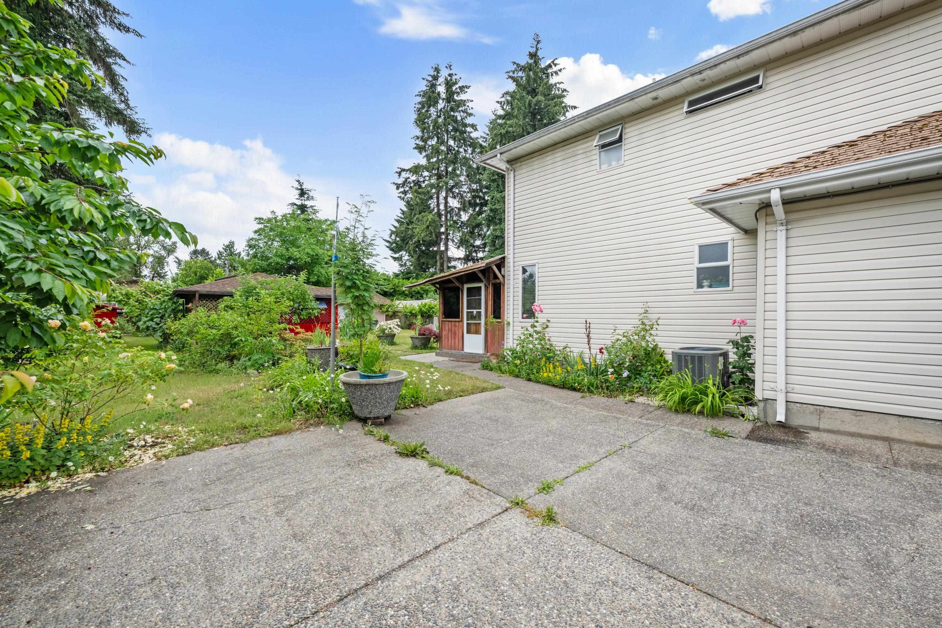 14710 106 Avenue, Surrey, V3R 5Y1 — photo 3