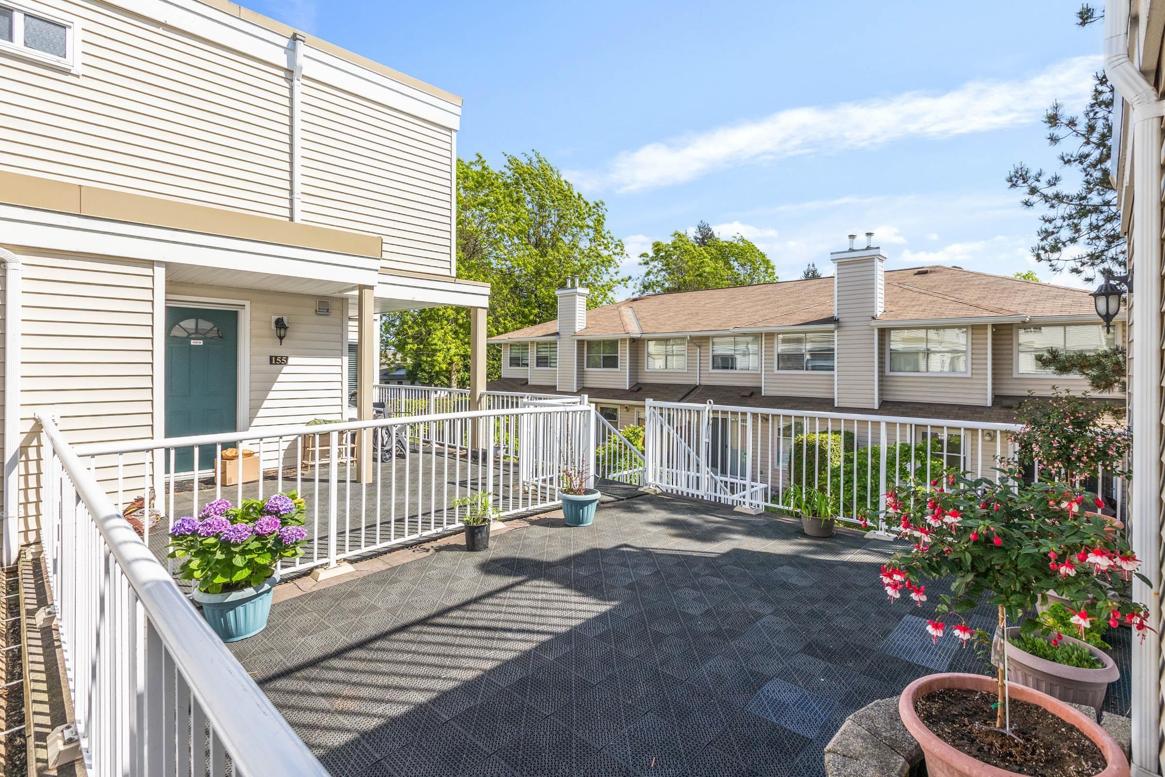 158 - 10077 156 Street, Surrey, V3R 4L6 — photo 4