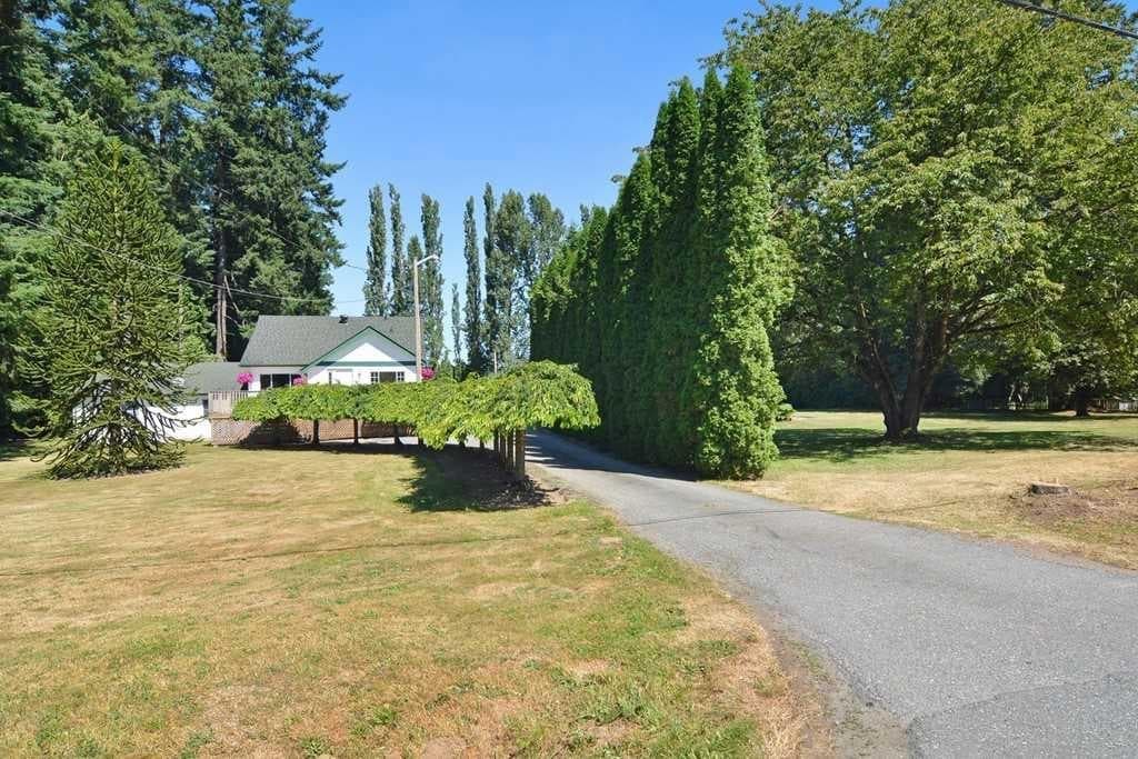 23523 47 Avenue, Langley
