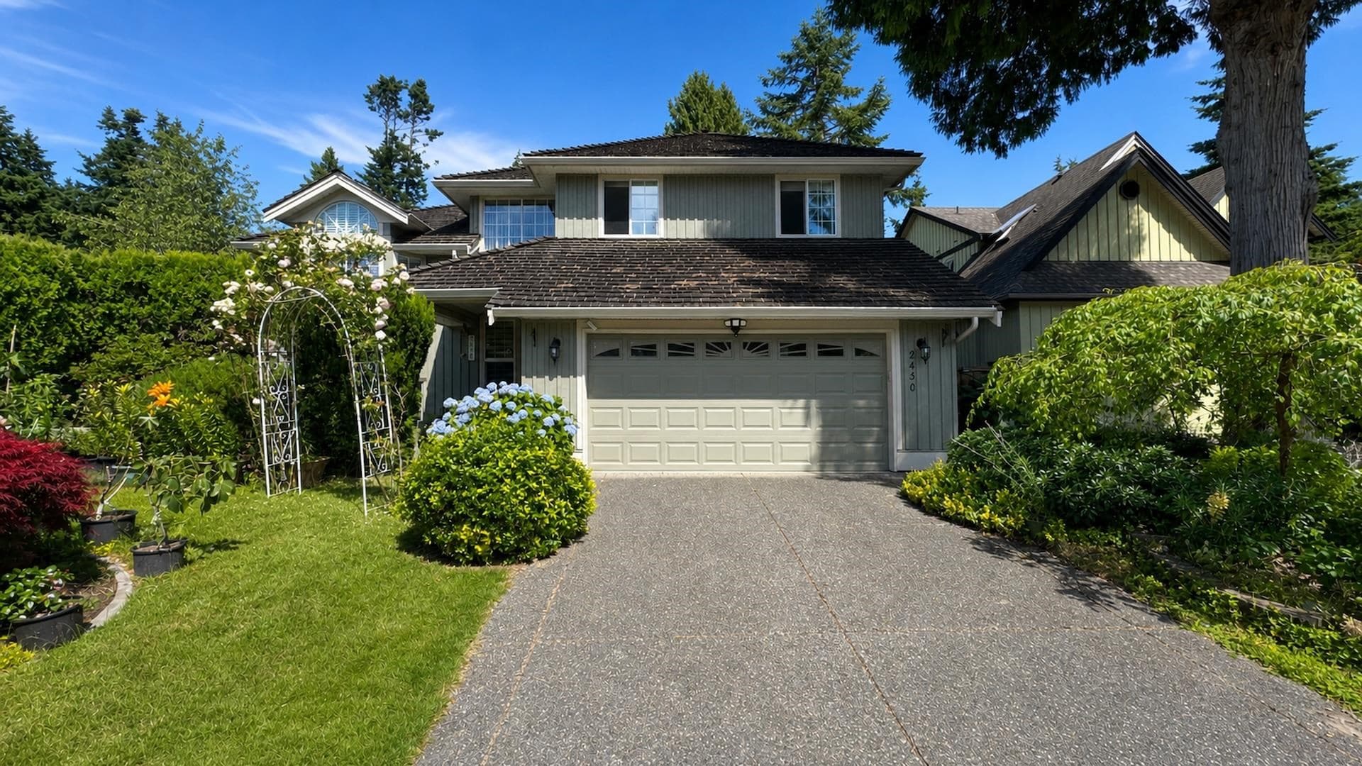 2430 127b Street, Surrey