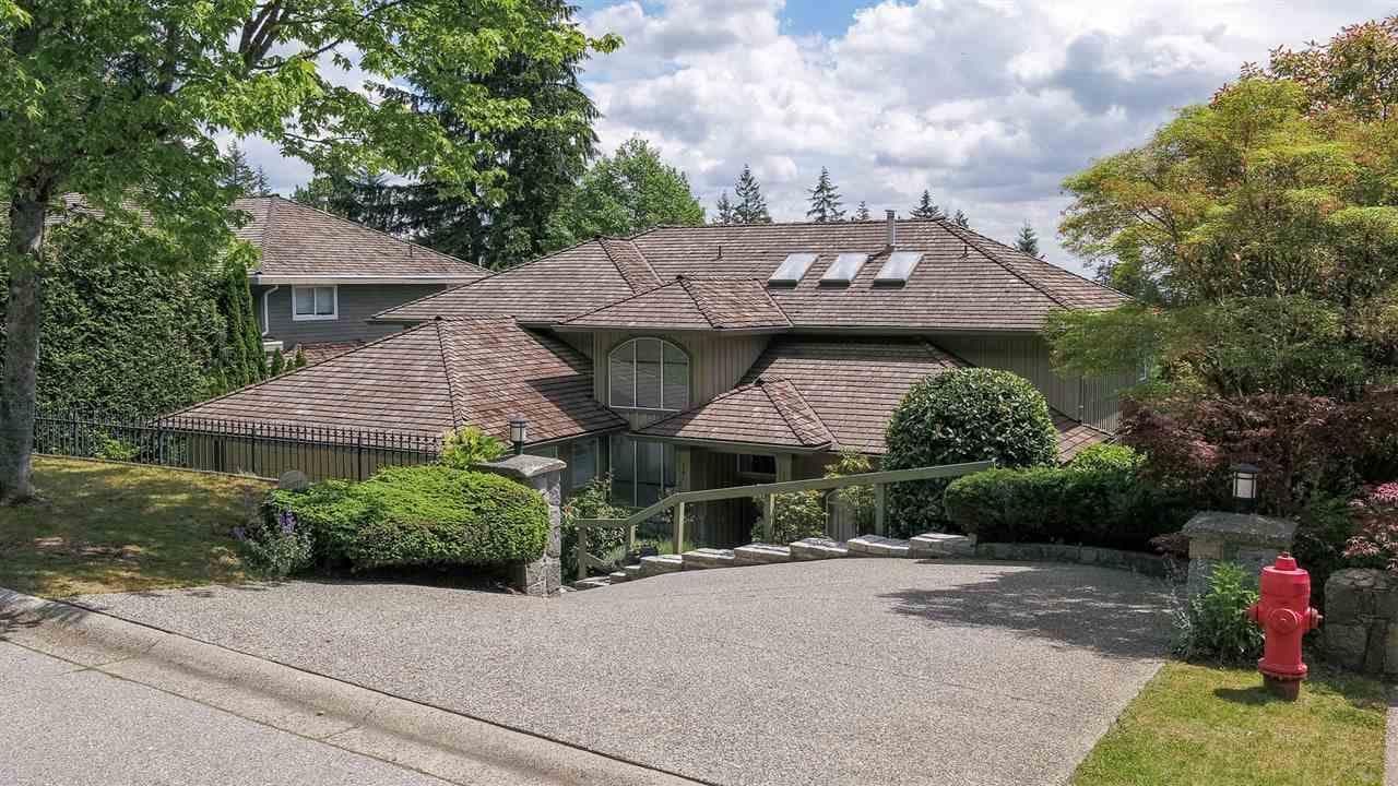 3938 Braemar Place, North Vancouver, V7N 4M8 — photo 2