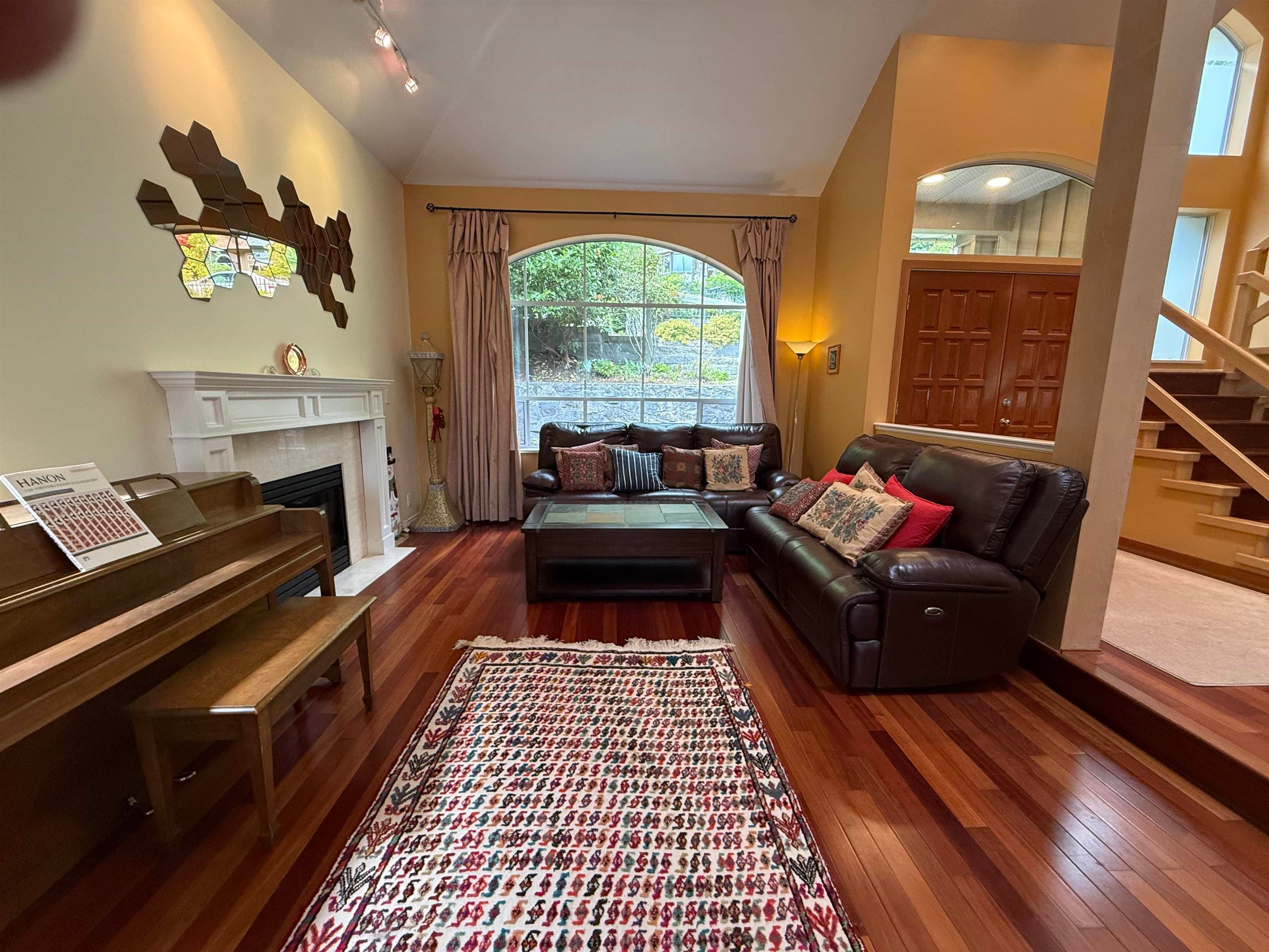 3938 Braemar Place, North Vancouver, V7N 4M8 — photo 5