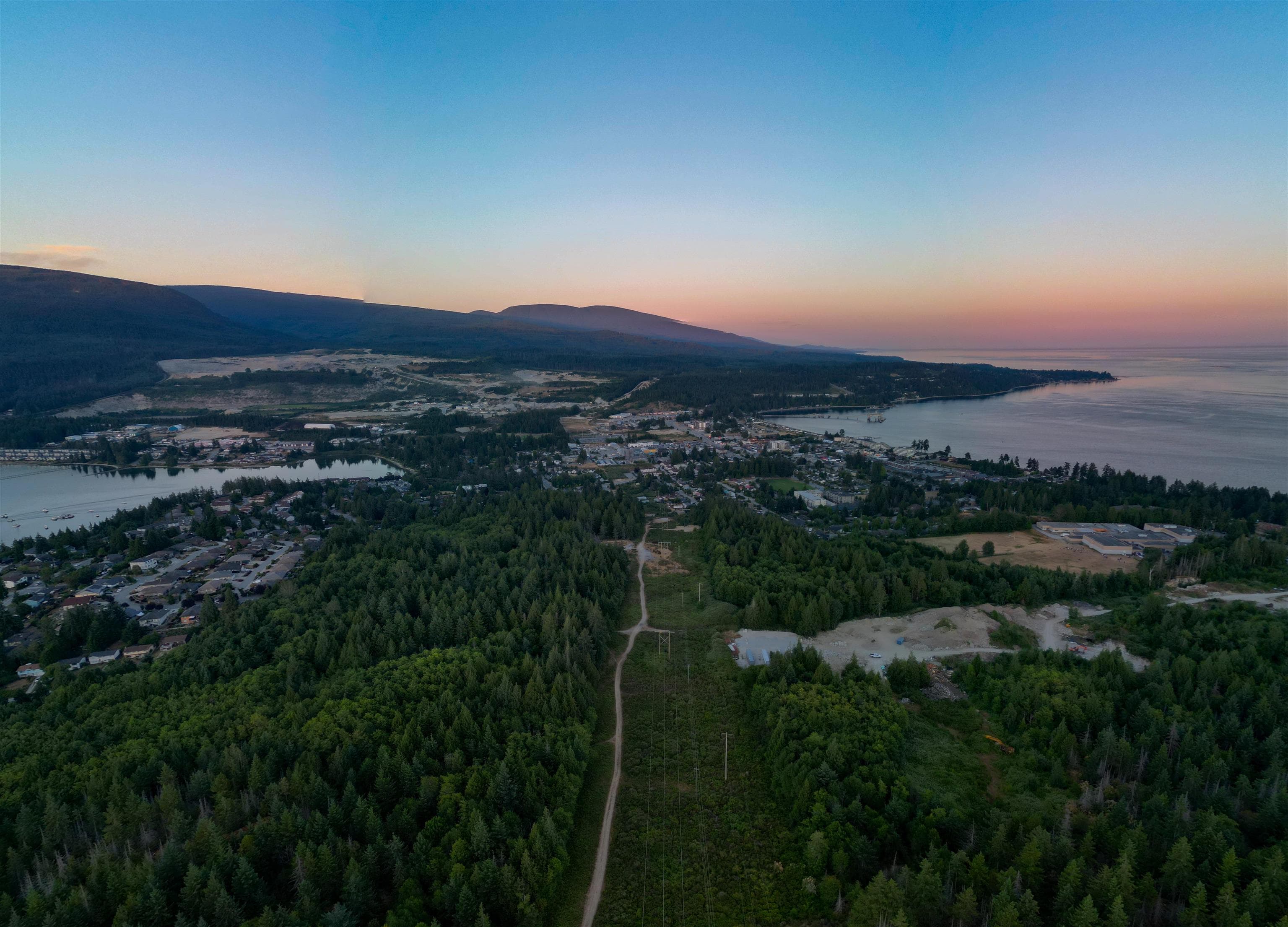 BLK 10 And Lot C, Sechelt, V0N 3A0 — photo 2