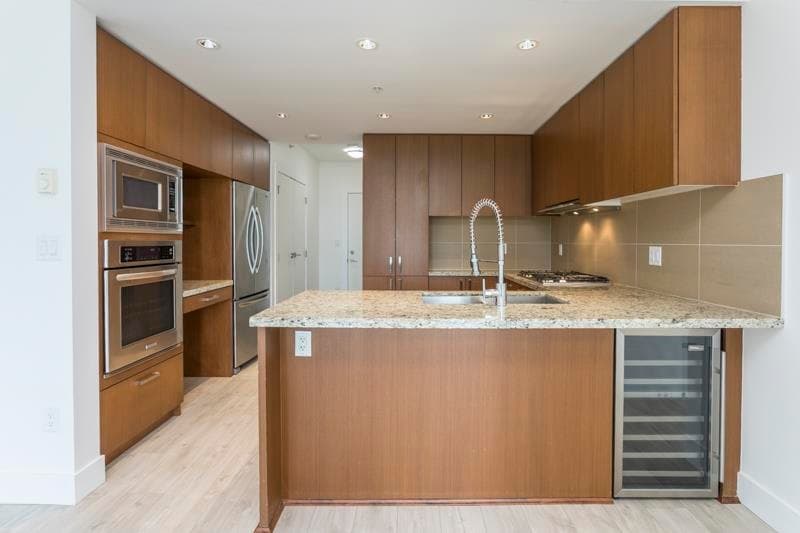 702 - 1155 The High Street, Coquitlam, V3B 7W4 — photo 3