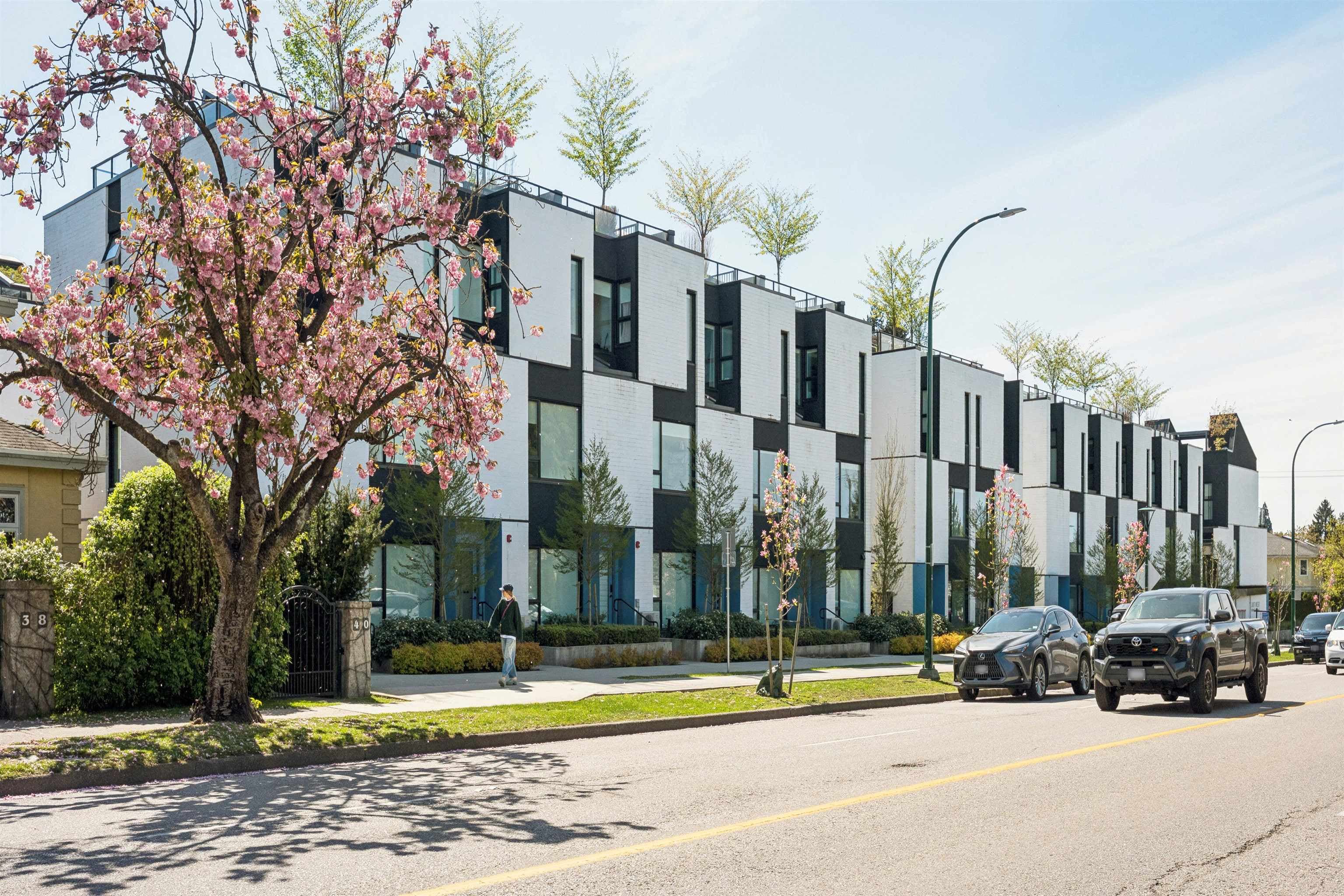 211 - 90 King Edward Avenue, Vancouver