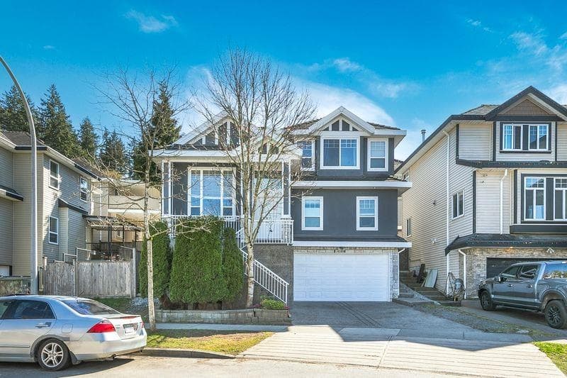 14588 62 Avenue, Surrey