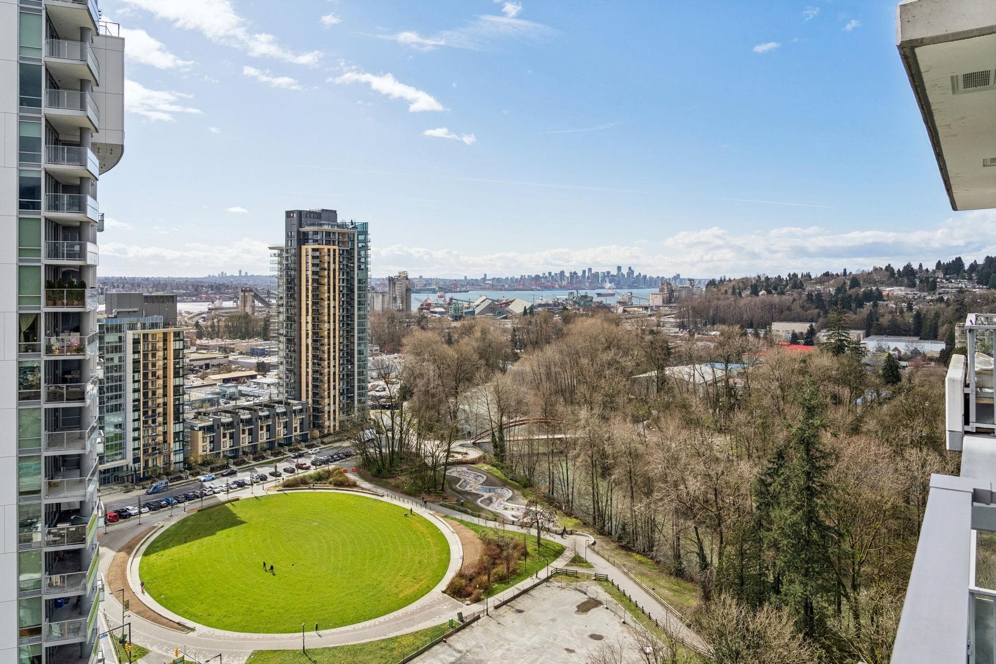 2104 - 680 Seylynn Crescent, North Vancouver, V7J 0B5 — photo 3