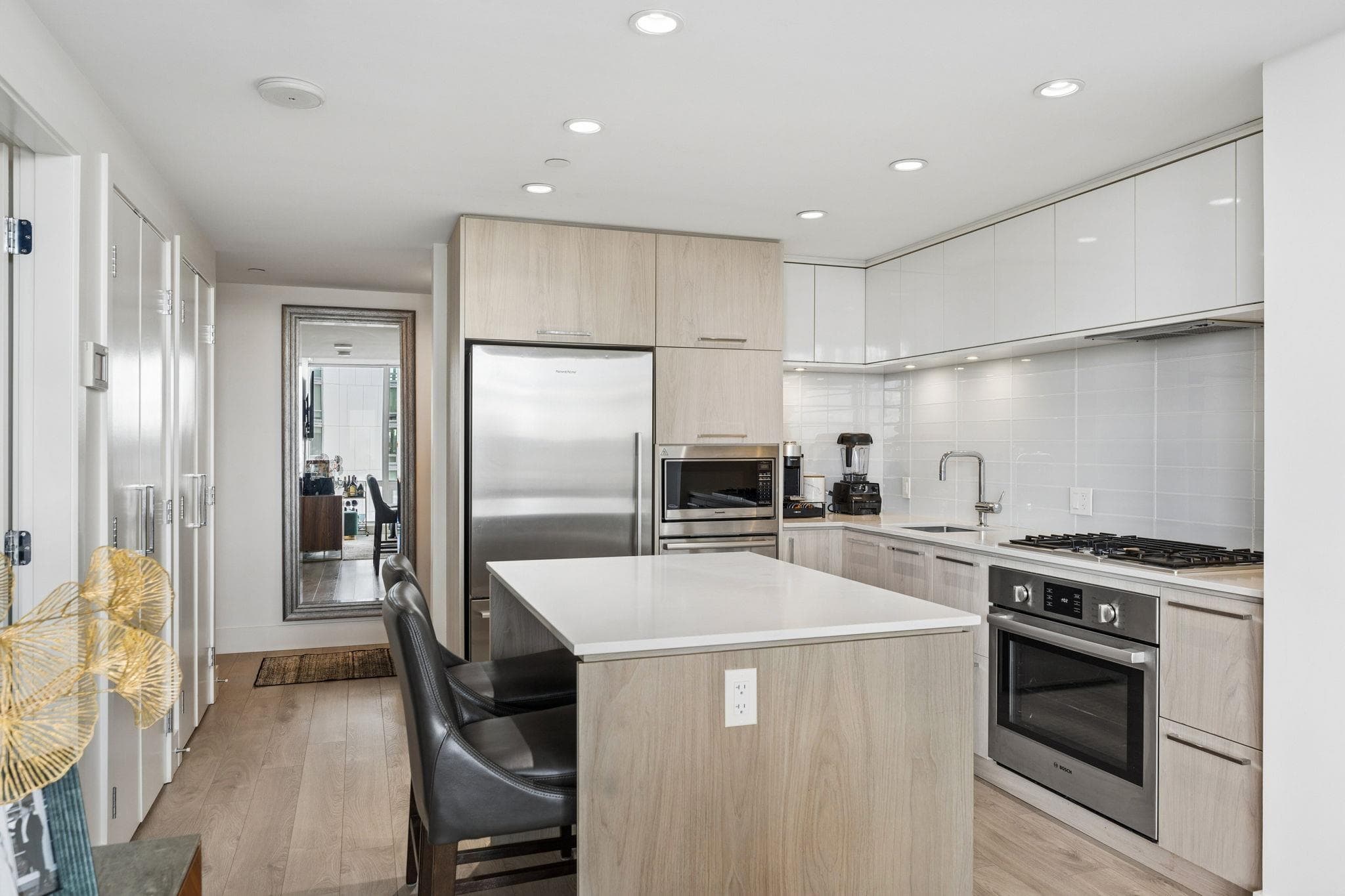 2104 - 680 Seylynn Crescent, North Vancouver, V7J 0B5 — photo 5