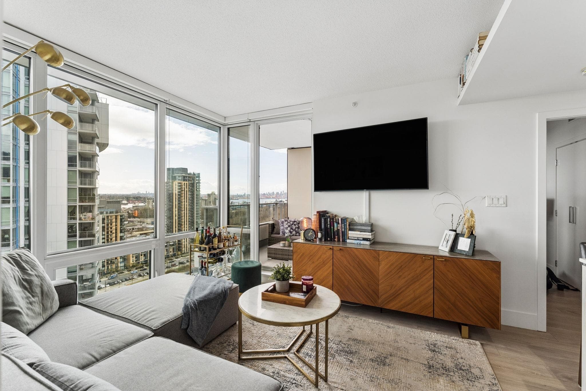 2104 - 680 Seylynn Crescent, North Vancouver, V7J 0B5 — photo 4