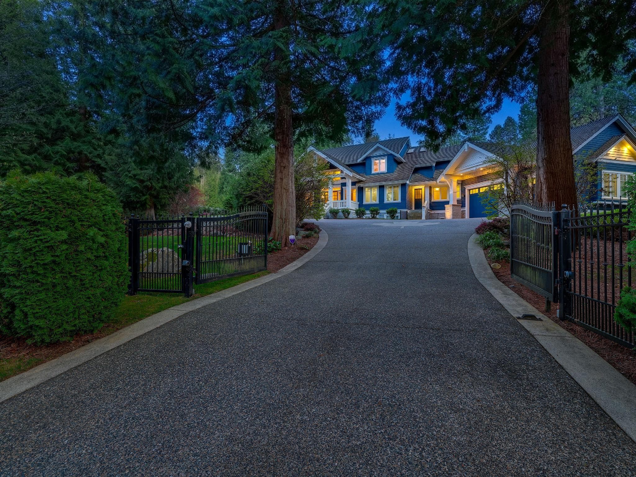 13464 Vine Maple Drive, Surrey, V4P 1W9 — photo 3