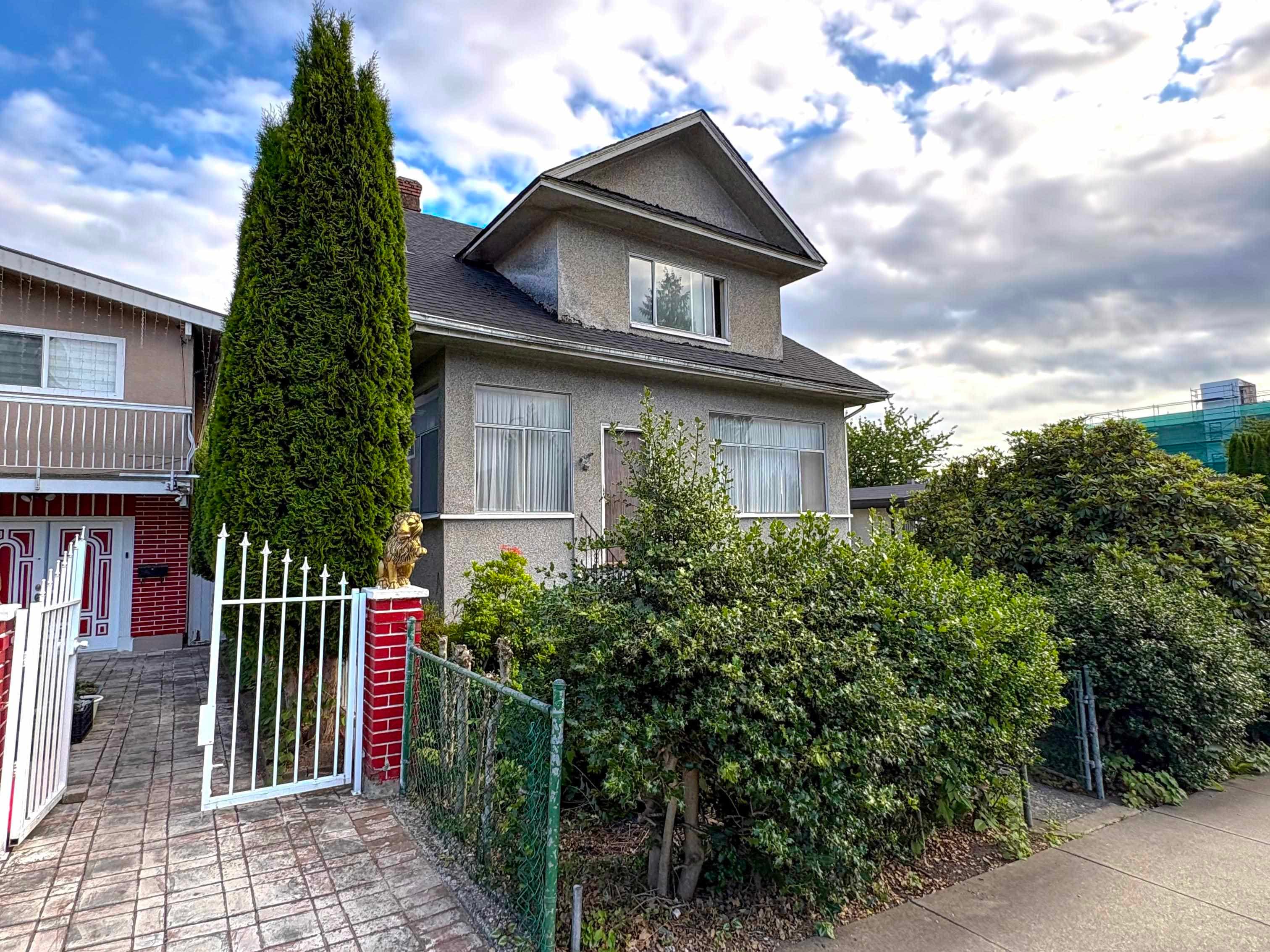 676 E King Edward Avenue, Vancouver, V5V 2C9 — photo 2