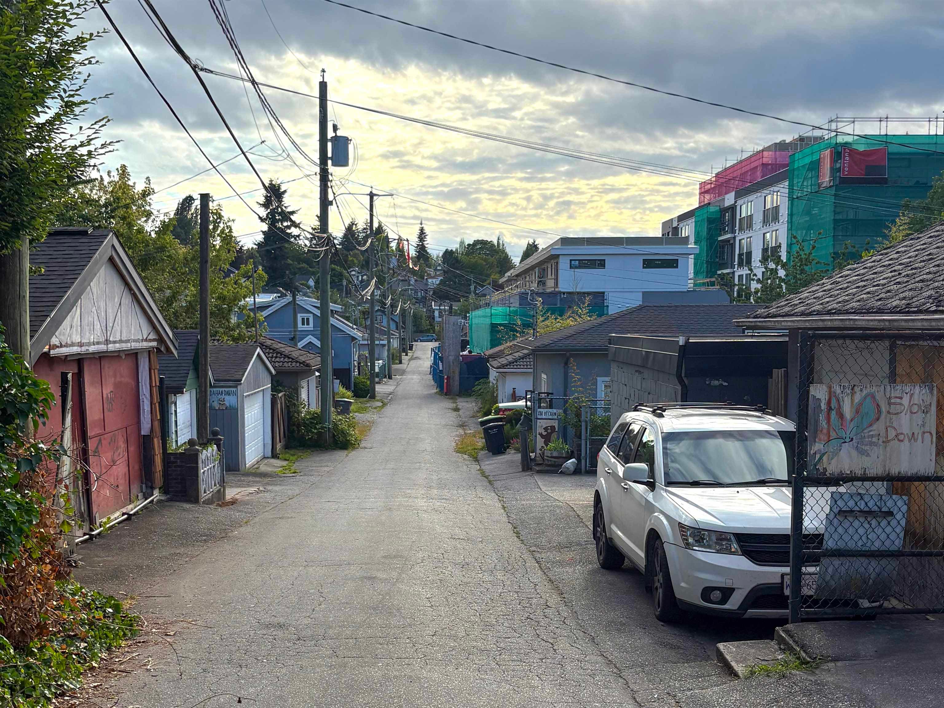 676 E King Edward Avenue, Vancouver, V5V 2C9 — photo 3