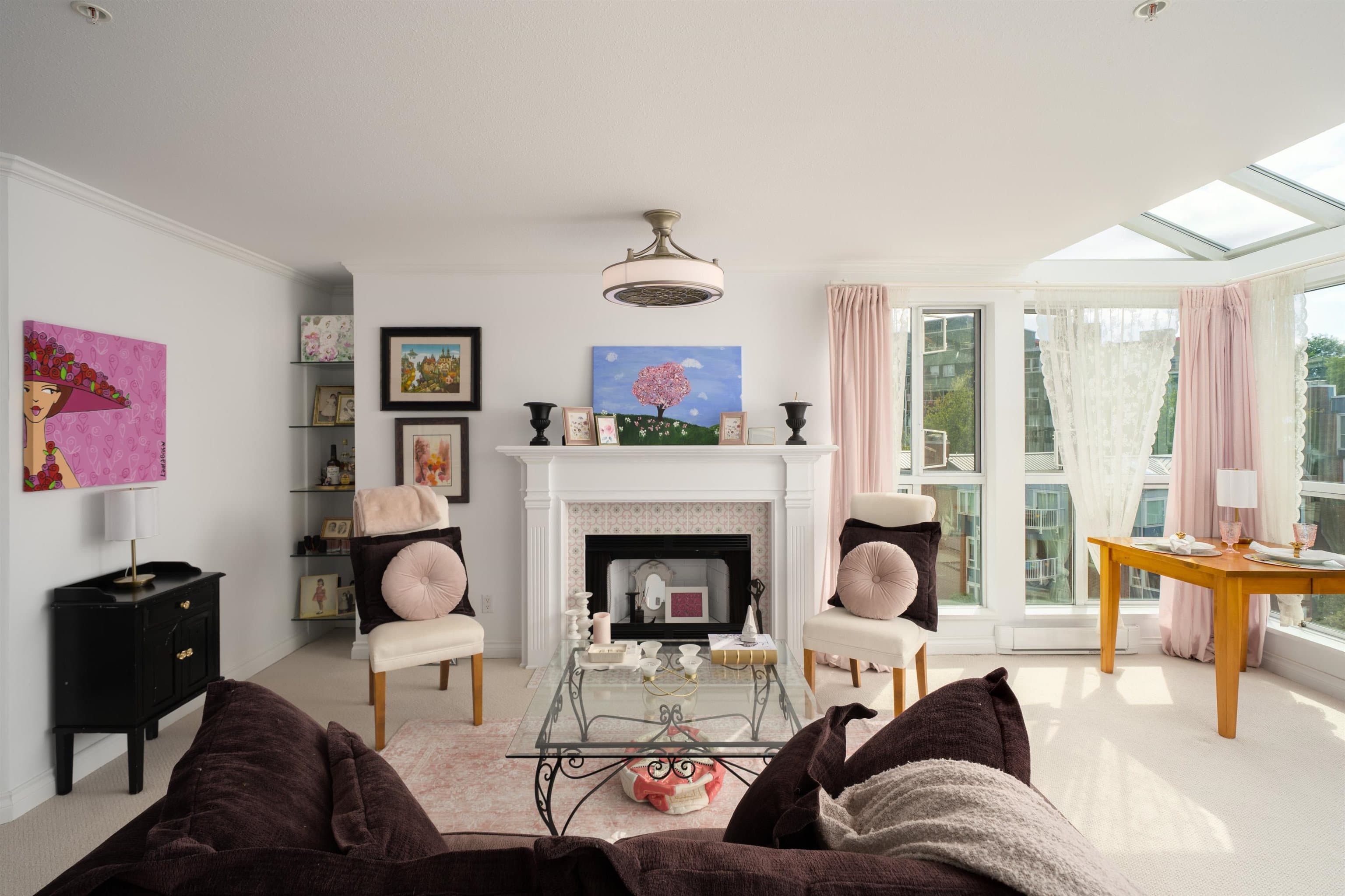 405 - 1502 Island Park Walk, Vancouver, V6H 3Z8 — photo 4