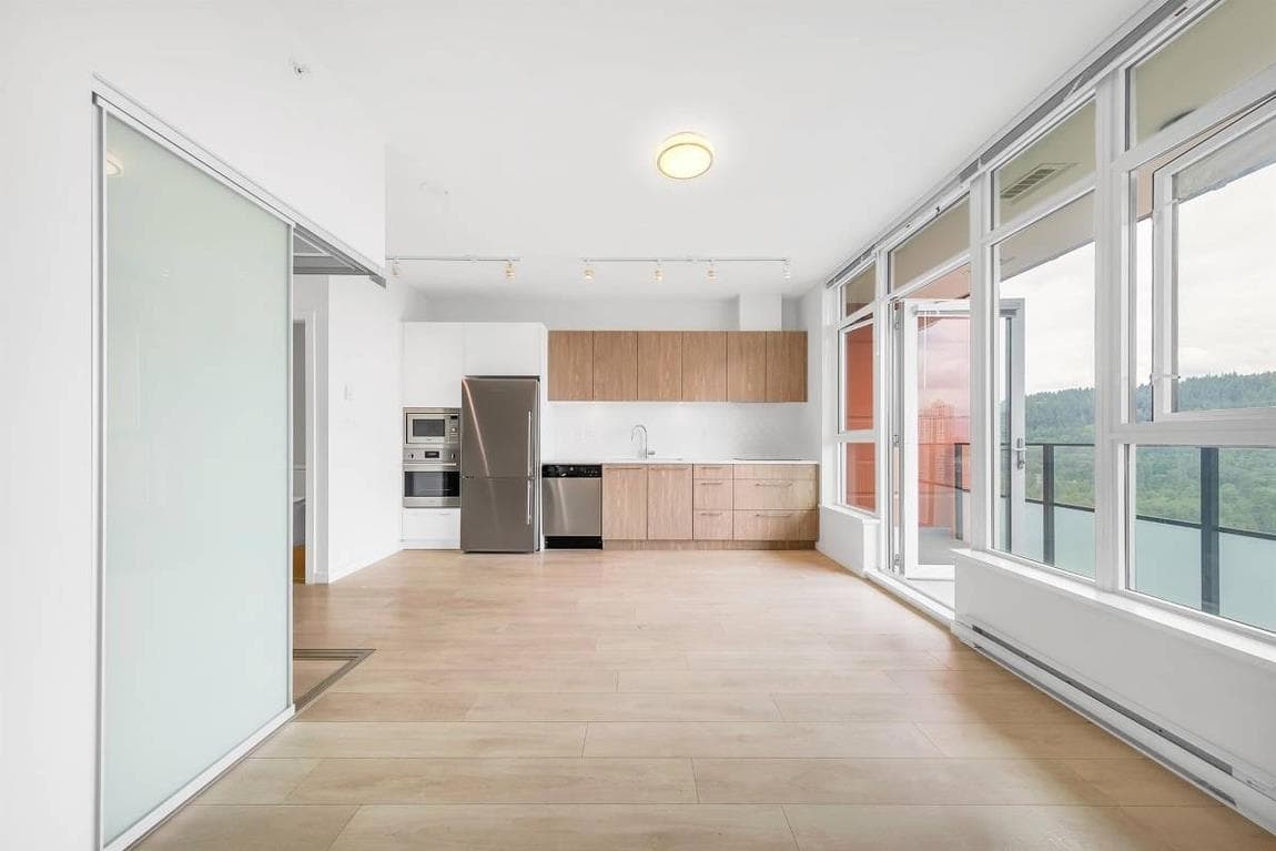 8xx - 691 North Road, Coquitlam