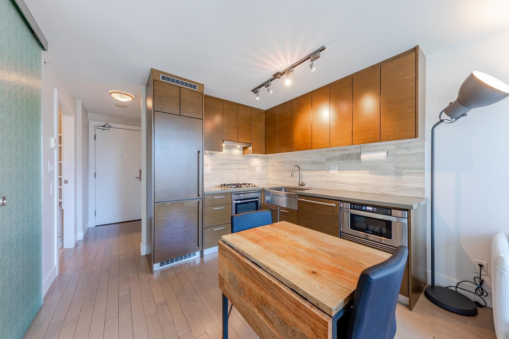 1106 - 535 Smithe Street, Vancouver