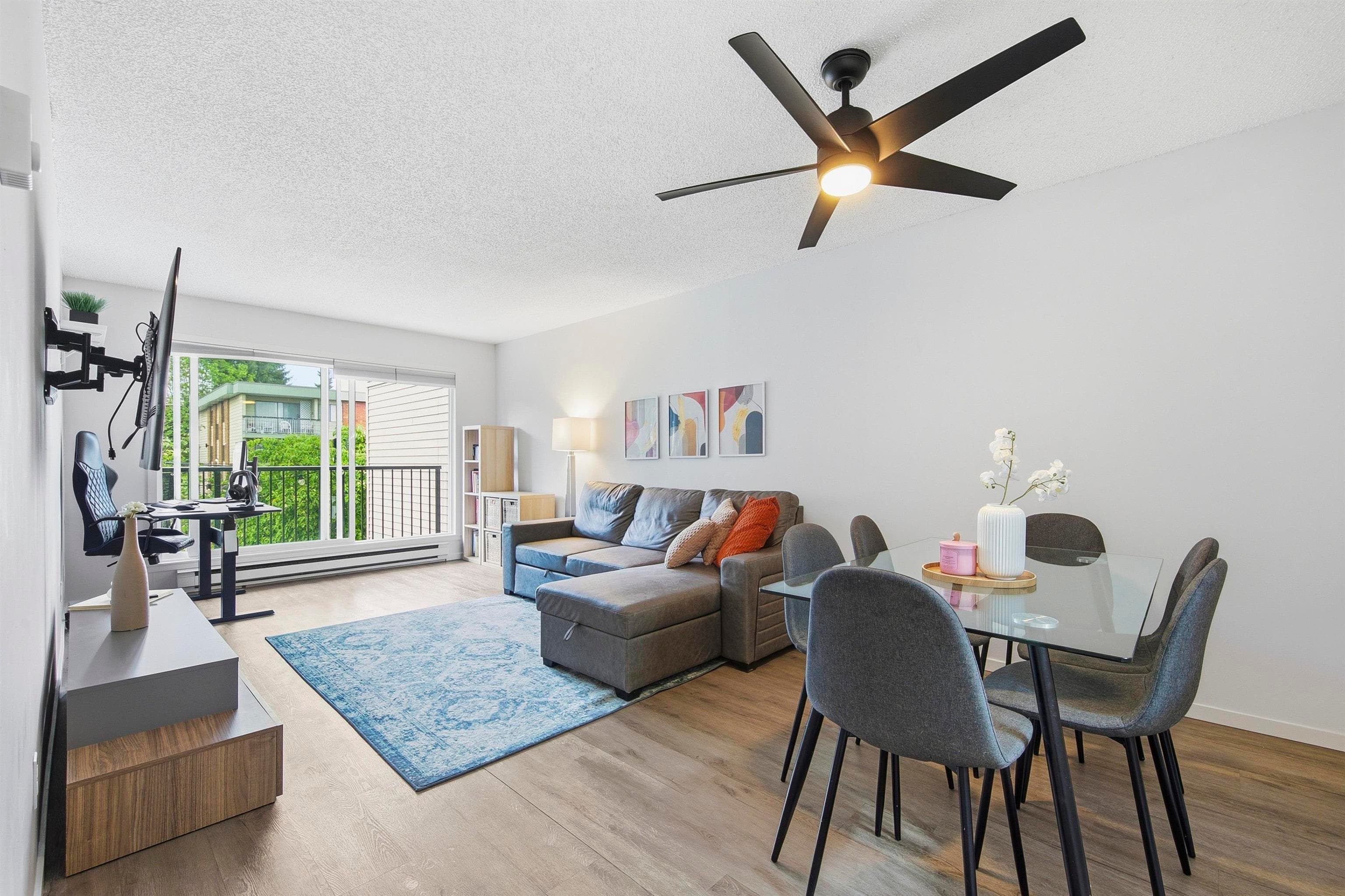 305 - 1050 Howie Avenue, Coquitlam