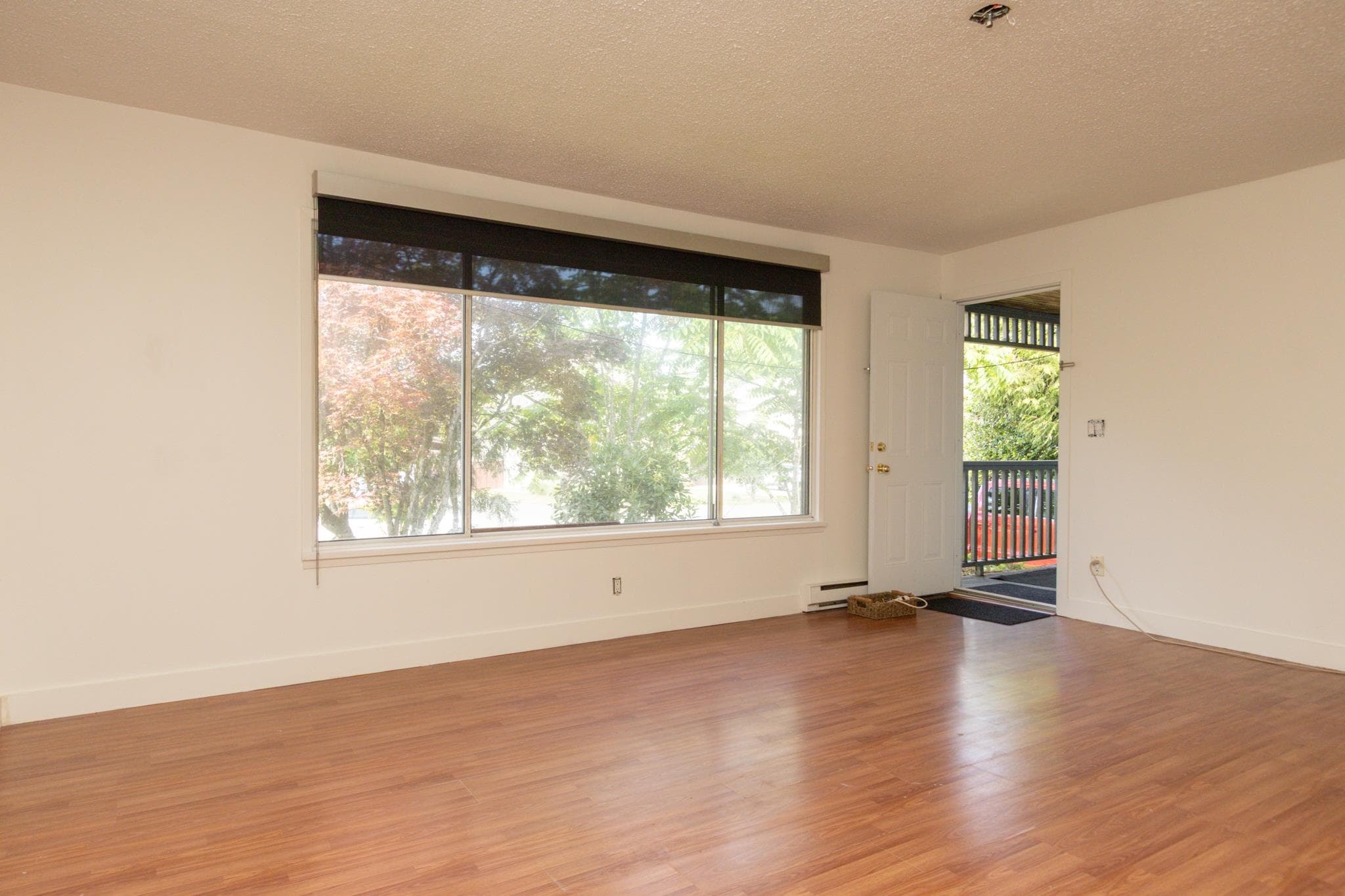 14448 106 Avenue, Surrey, V3R 1T1 — photo 2