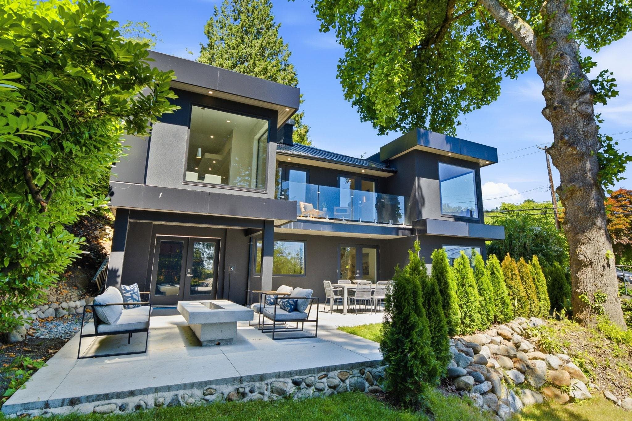 2508 Nelson Avenue, West Vancouver