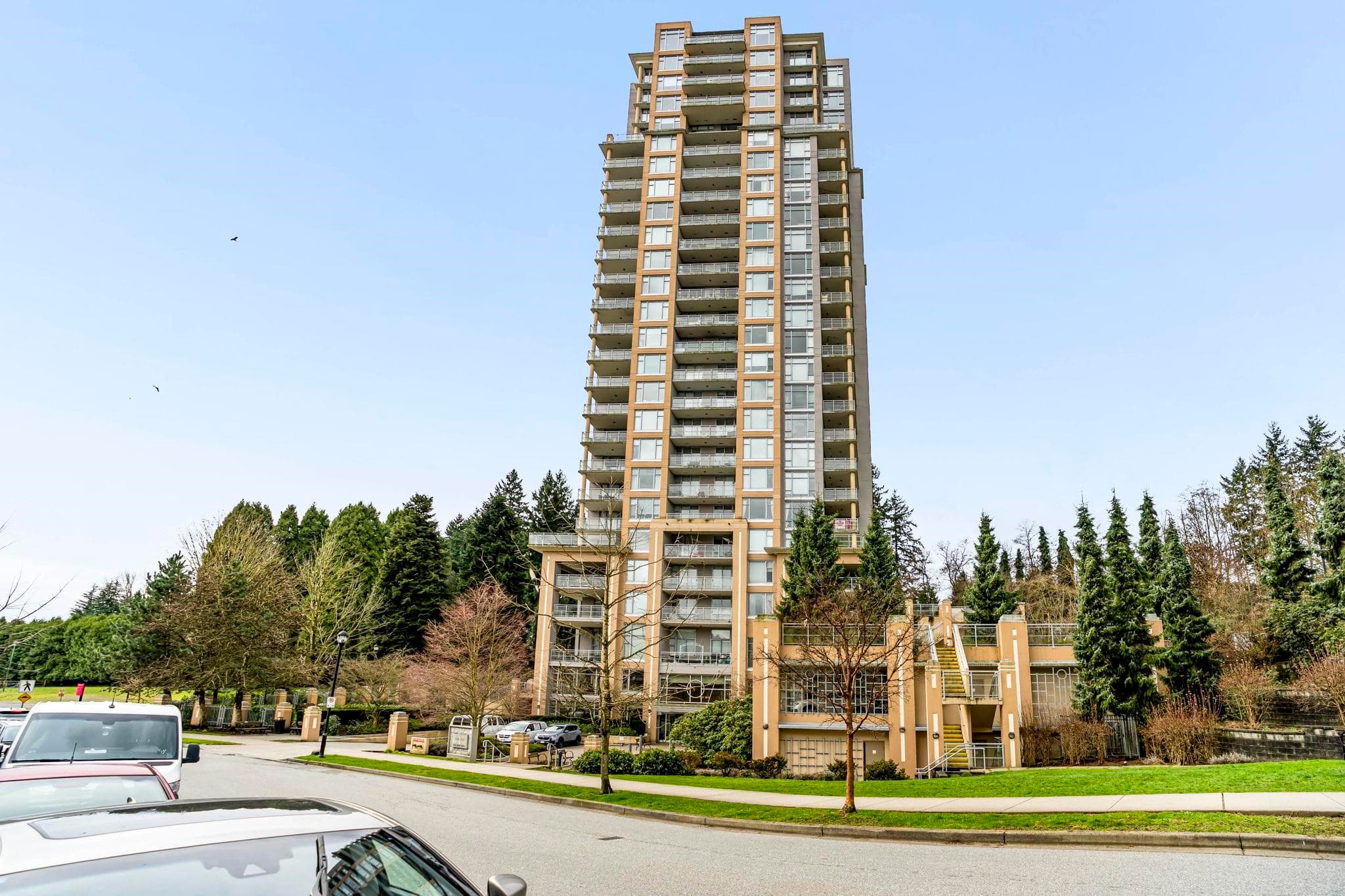 1908 - 280 Ross Drive, New Westminster