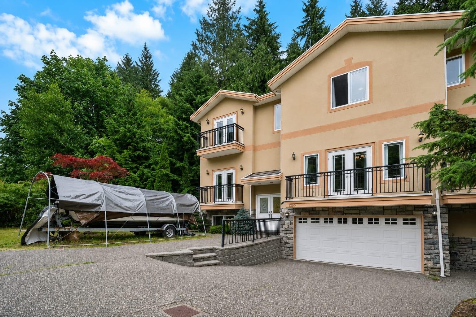 2253 Parkway Boulevard, Coquitlam