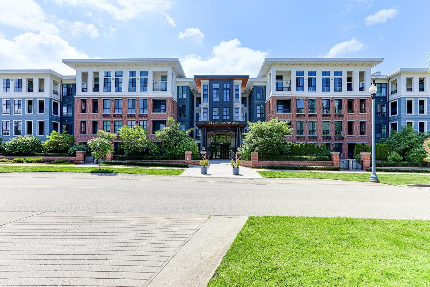 324 - 15138 34 Avenue, Surrey, V3Z 0Y5 — photo 2