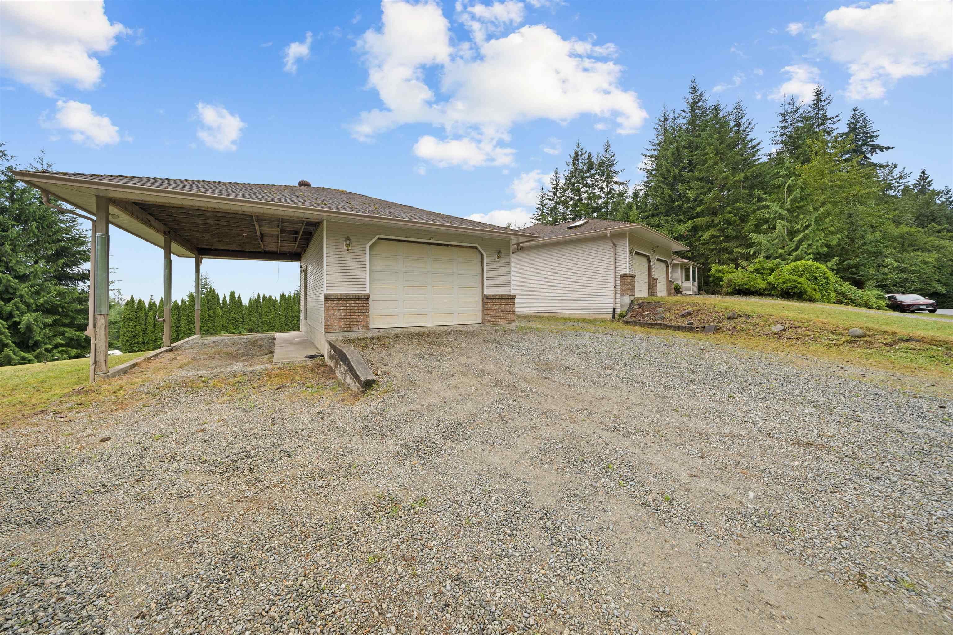 27660 128 Avenue, Maple Ridge, V2W 1N5 — photo 4
