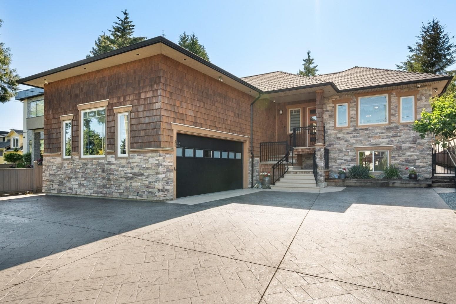 1247 Stayte Road, White Rock, V4B 4Z1 — photo 1