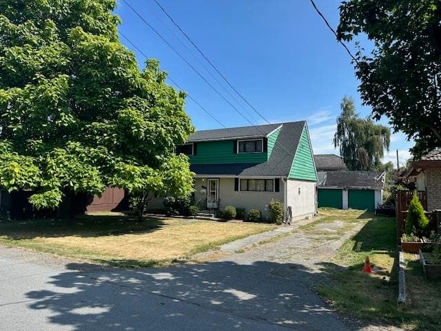 9240 Diamond Road, Richmond
