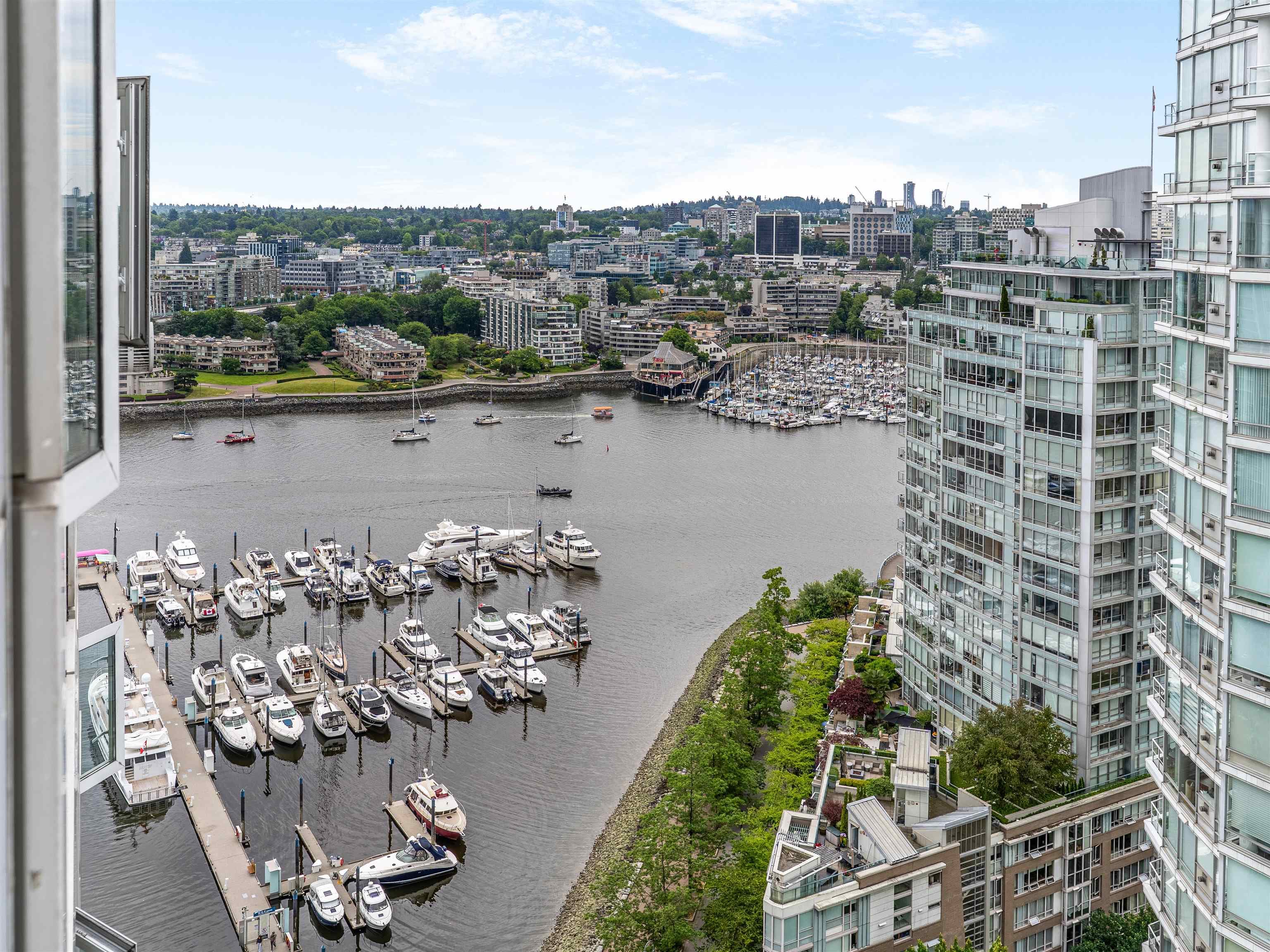 2807 - 1199 Marinaside Crescent, Vancouver