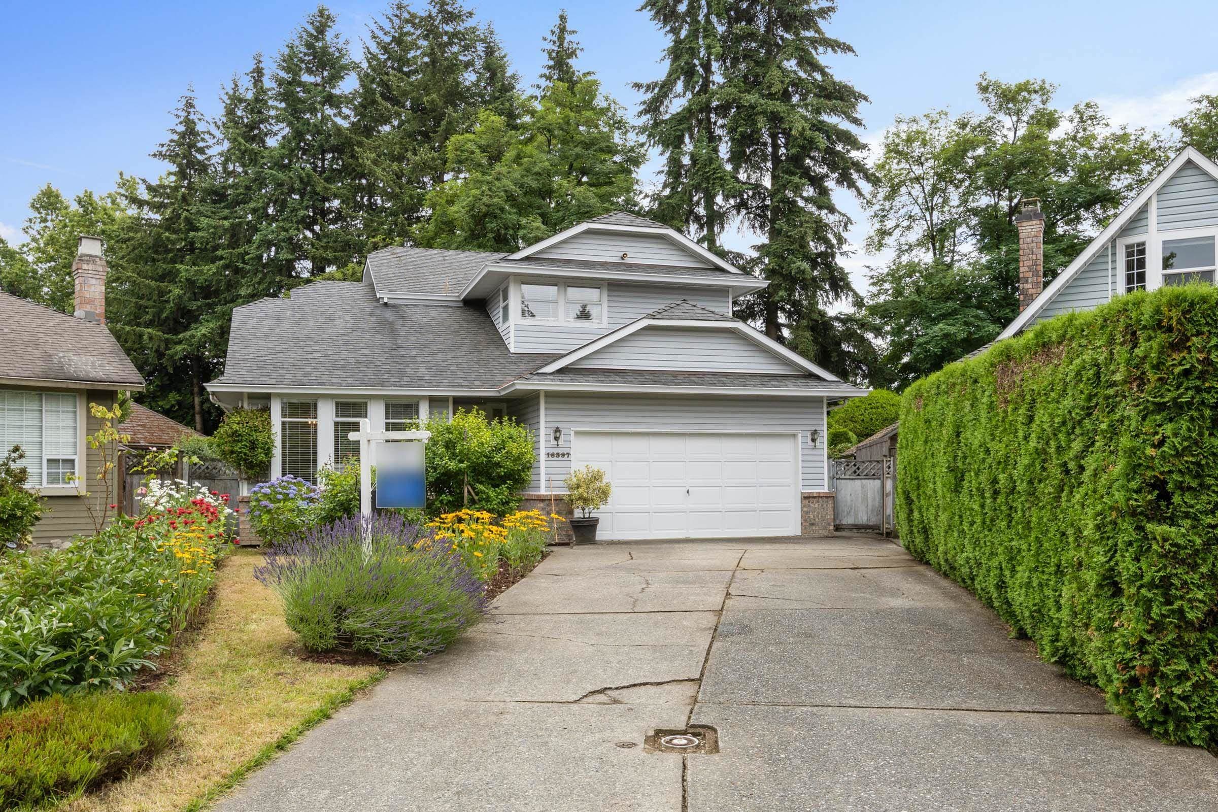 16397 Glenmoor Court, Surrey