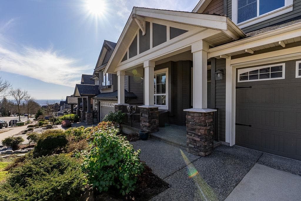 1510 Dayton Street, Coquitlam, V3E 0J6 — photo 2