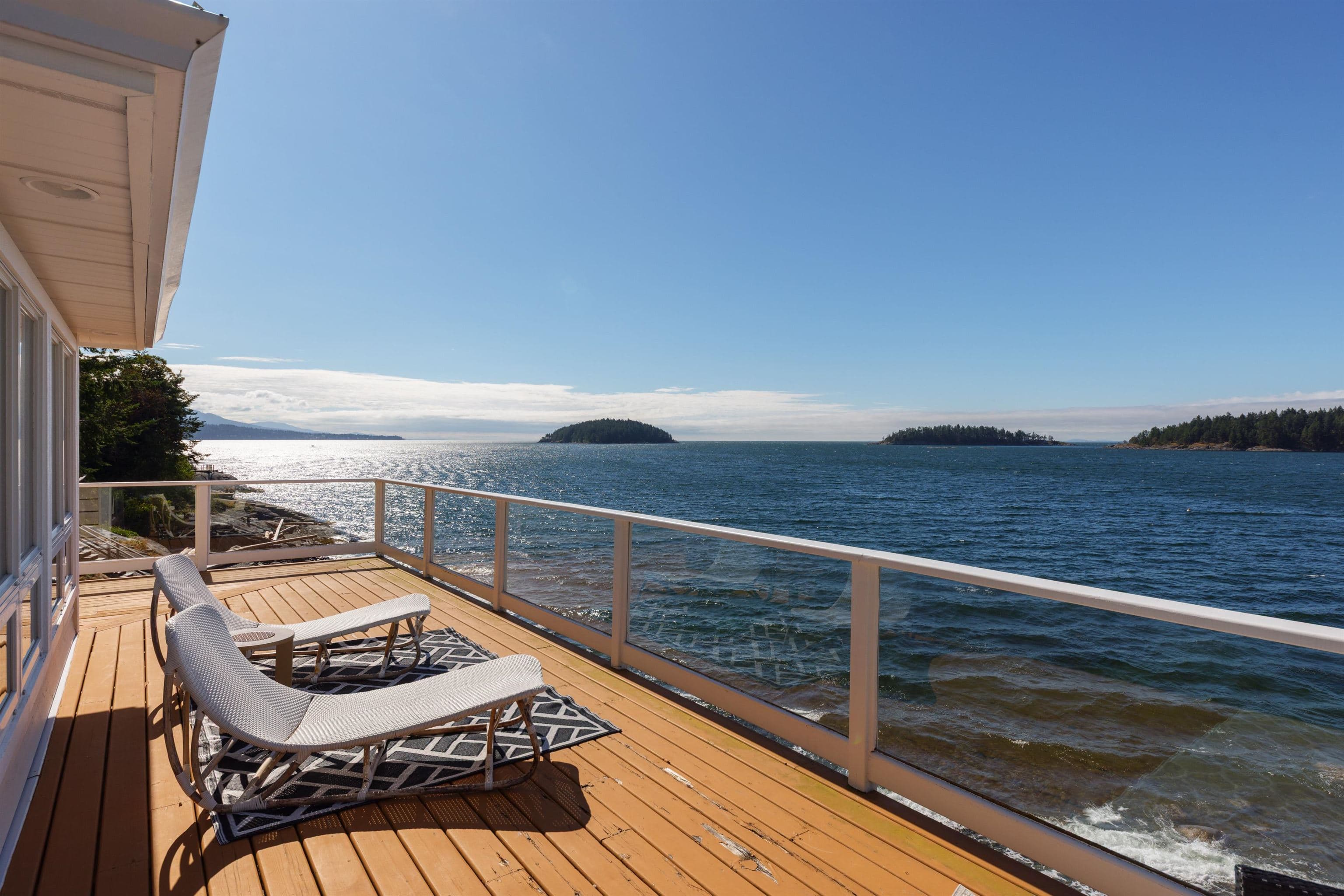 6655 Sunshine Coast Highway, Sechelt
