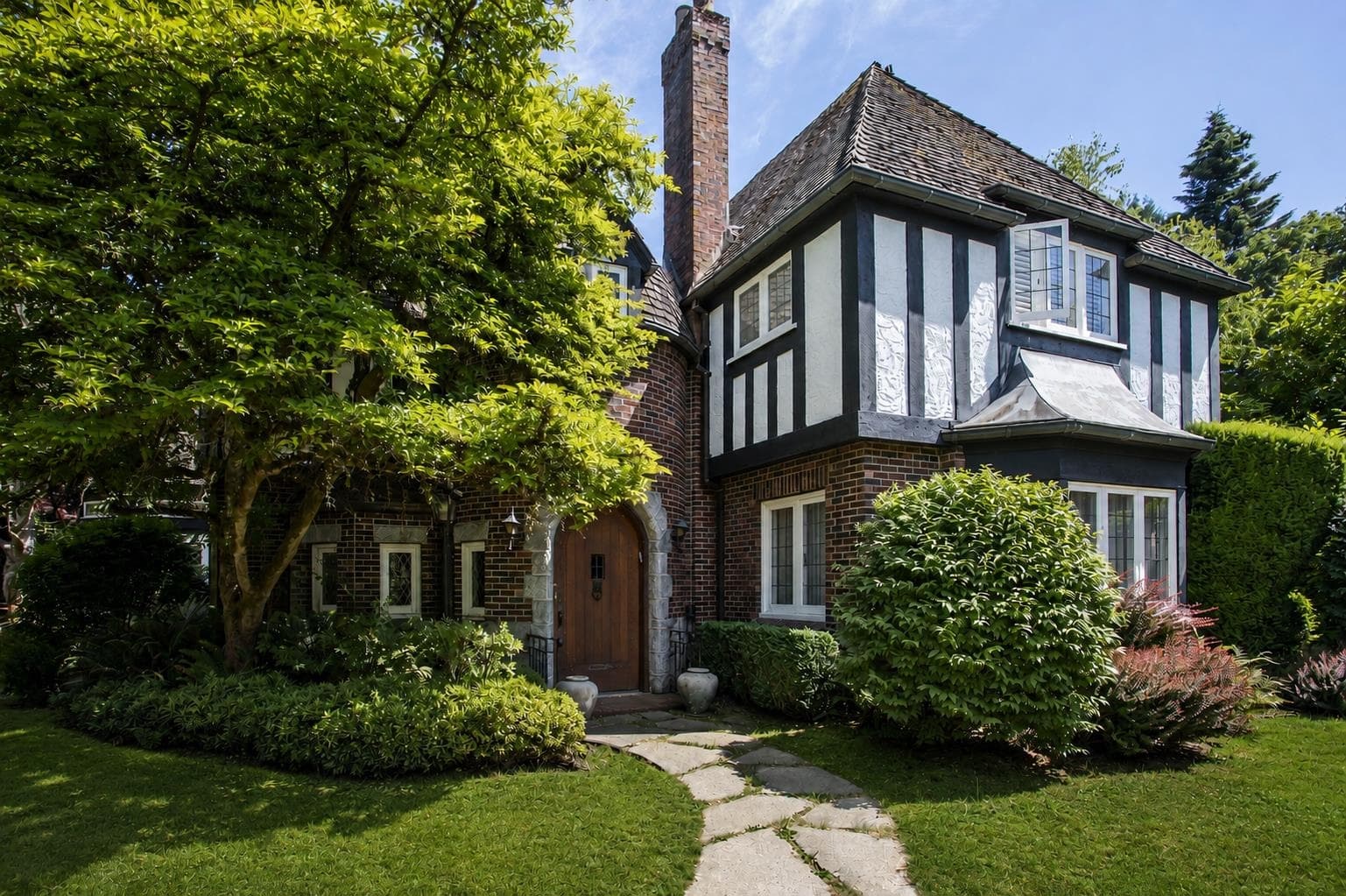 4576 Connaught Drive, Vancouver, V6J 4E2 — photo 2