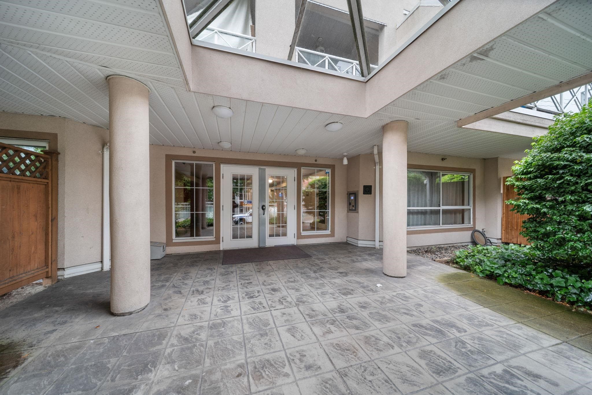 412 - 525 Agnes Street, New Westminster, V3L 1G2 — photo 3