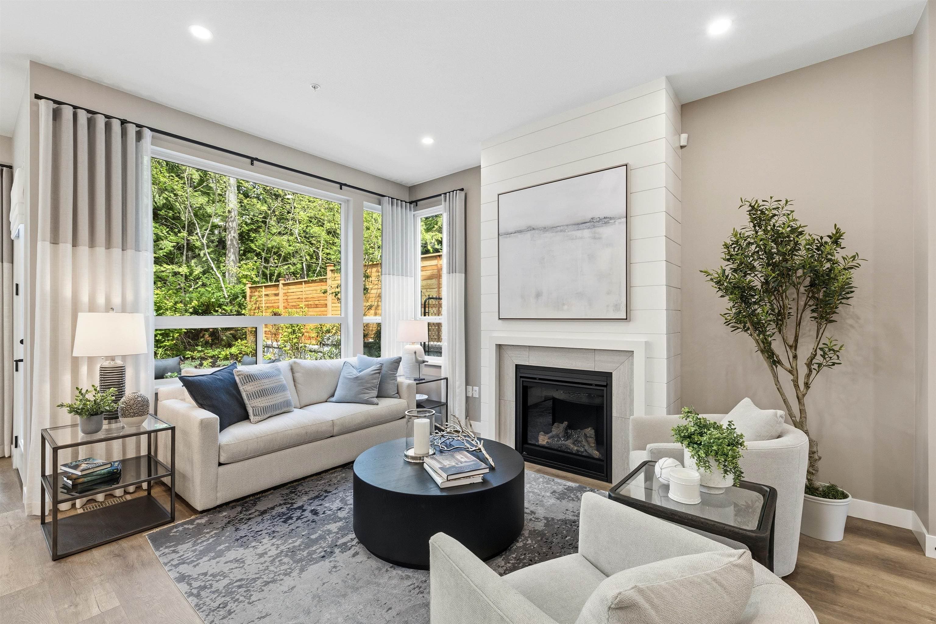 13976 232nd Street, Maple Ridge, V4R 2R3 — photo 2