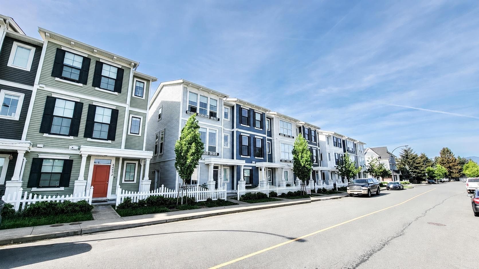 44486 Sherry Drive, Chilliwack, V2R 0R6 — photo 2