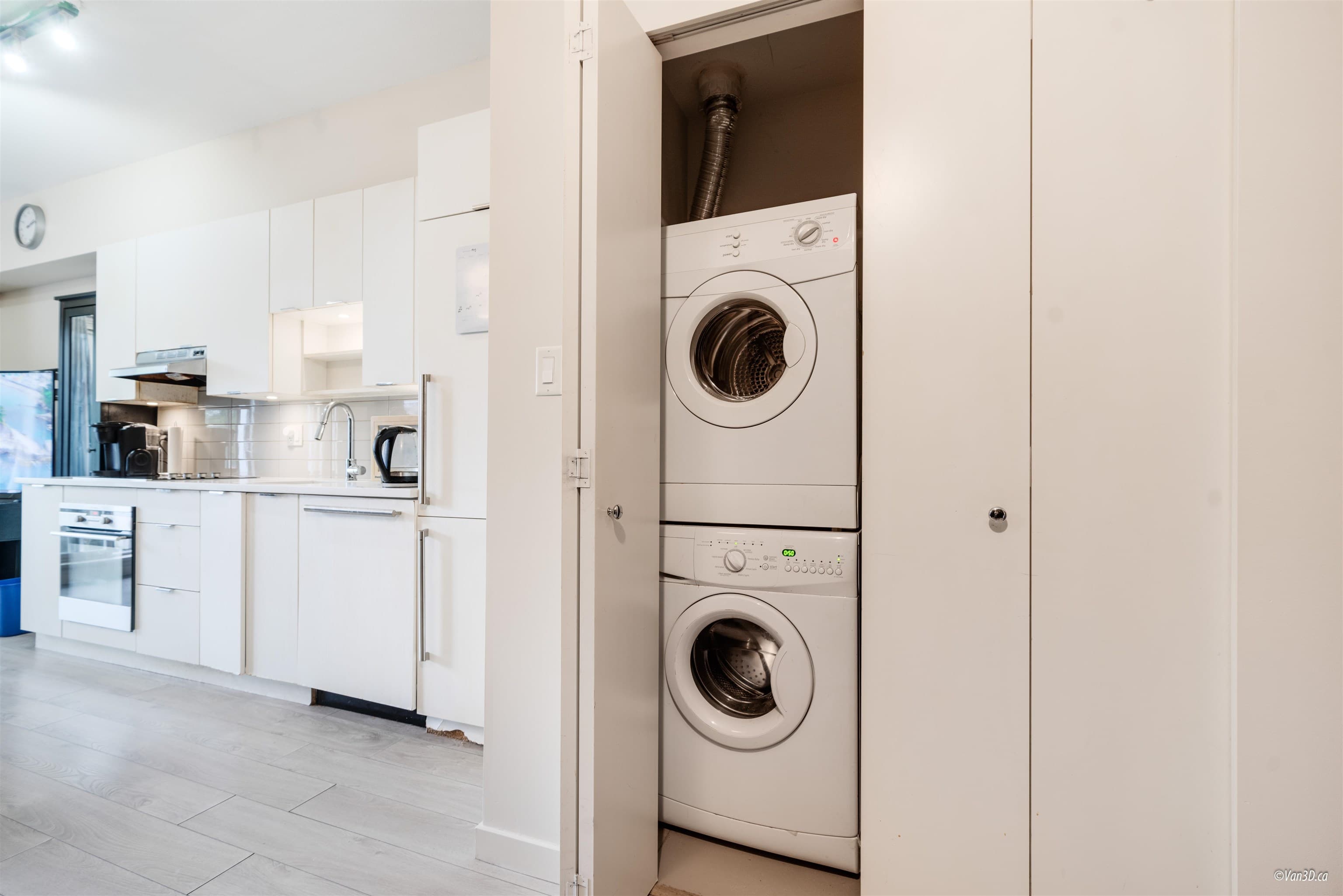 101 - 13678 Grosvenor Road, Surrey, V3R 5E2 — photo 5