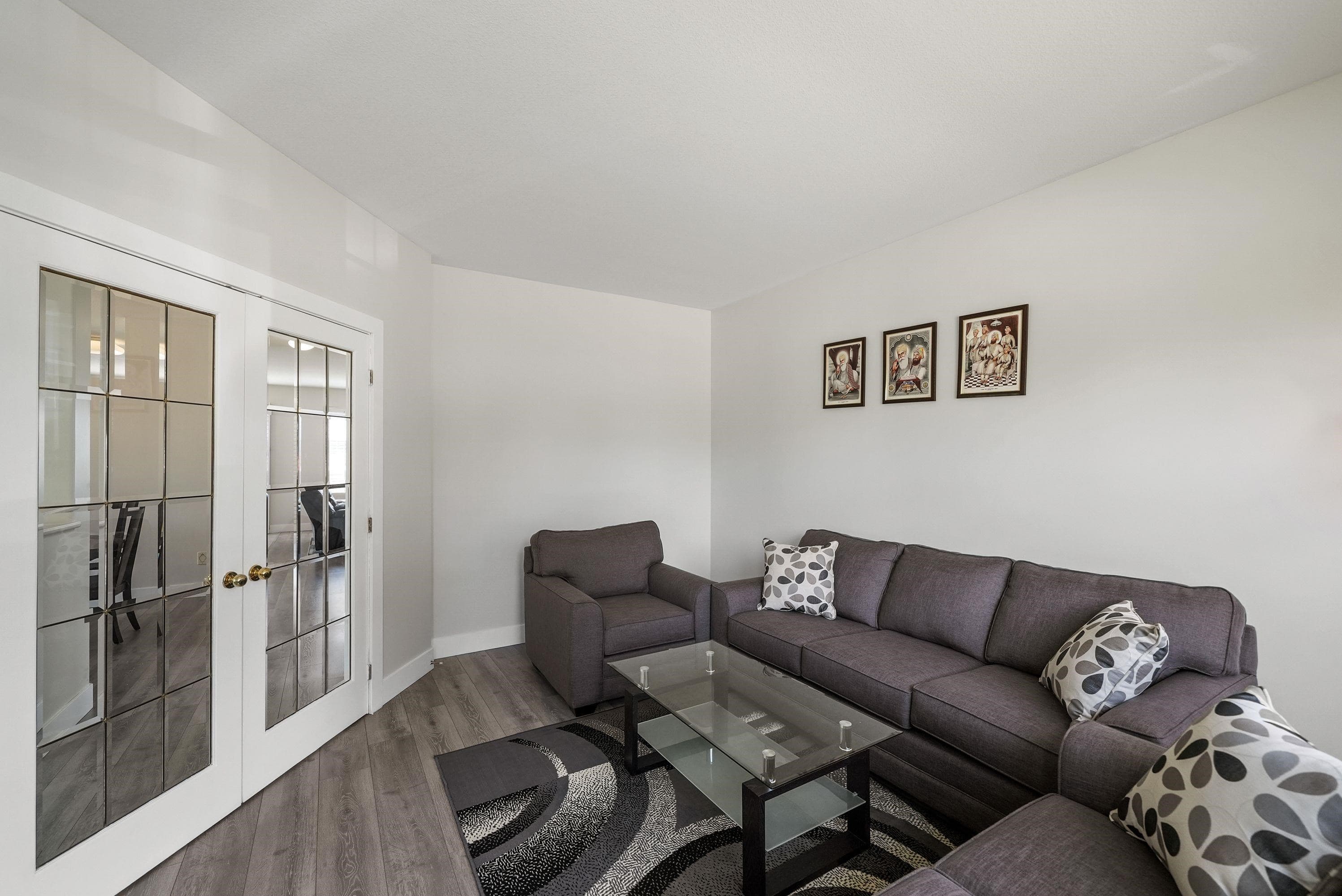 18568 64b Avenue, Surrey, V3S 8S9 — photo 4