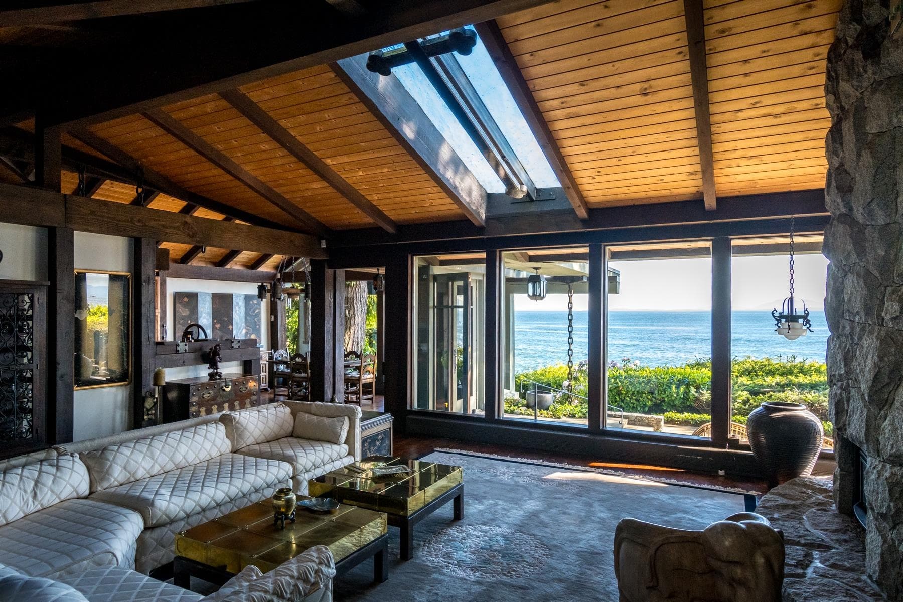 3581 Beach Avenue, Roberts Creek