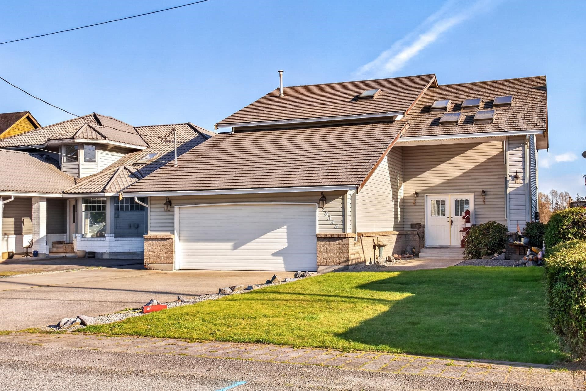 20346 Wharf Street, Maple Ridge