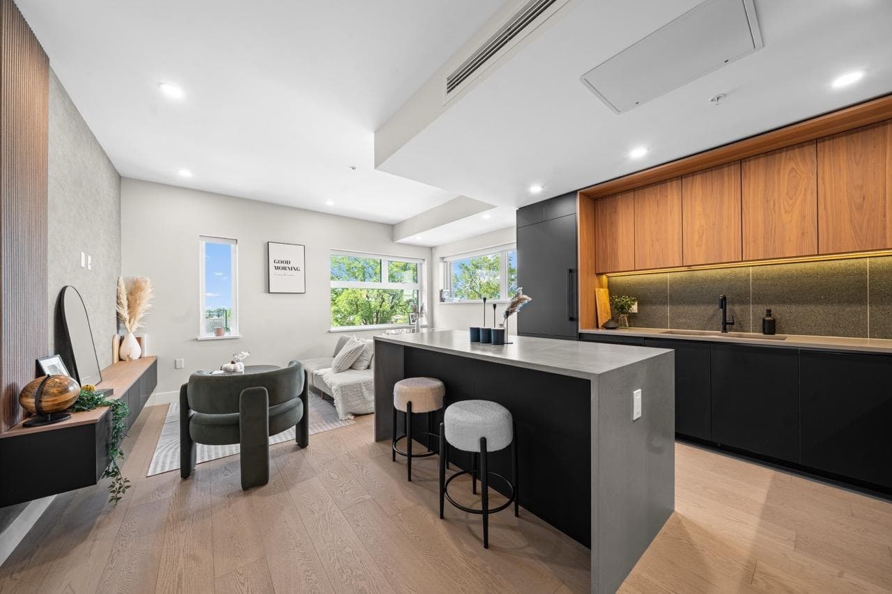 5 - 128 W Woodstock Avenue, Vancouver