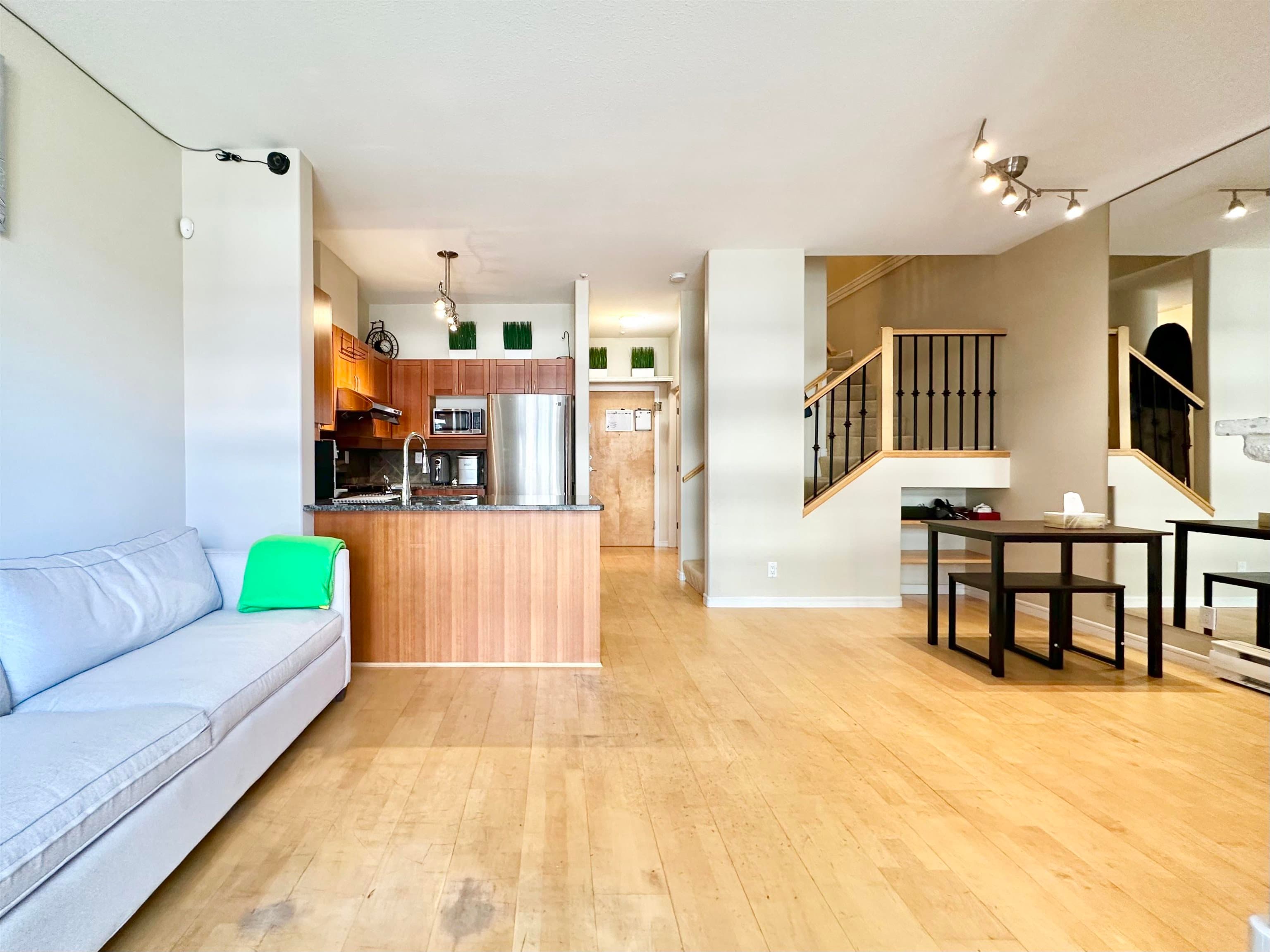 2688 Vine, Vancouver, V6K 4T6 — photo 5