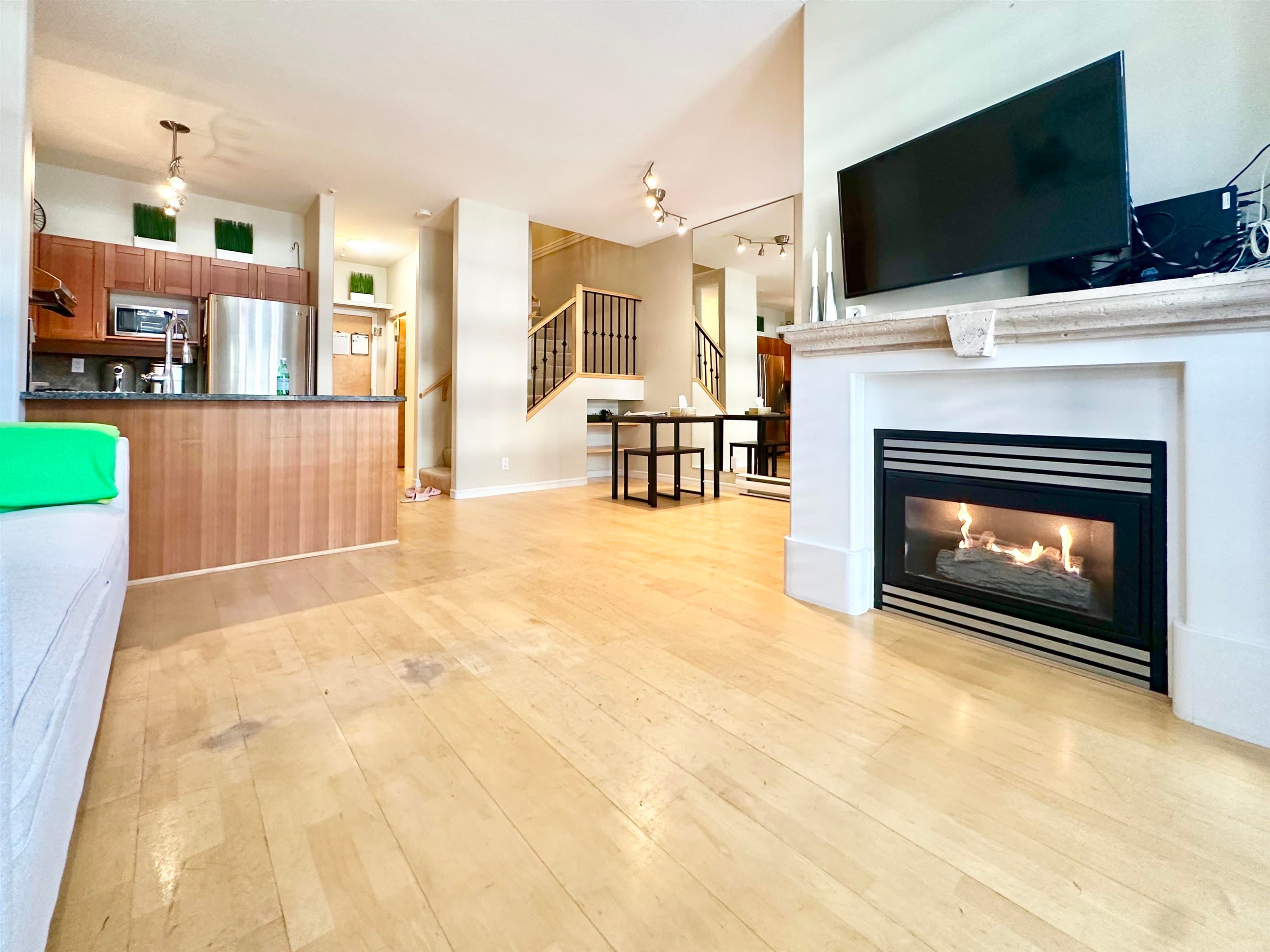 2688 Vine, Vancouver, V6K 4T6 — photo 4