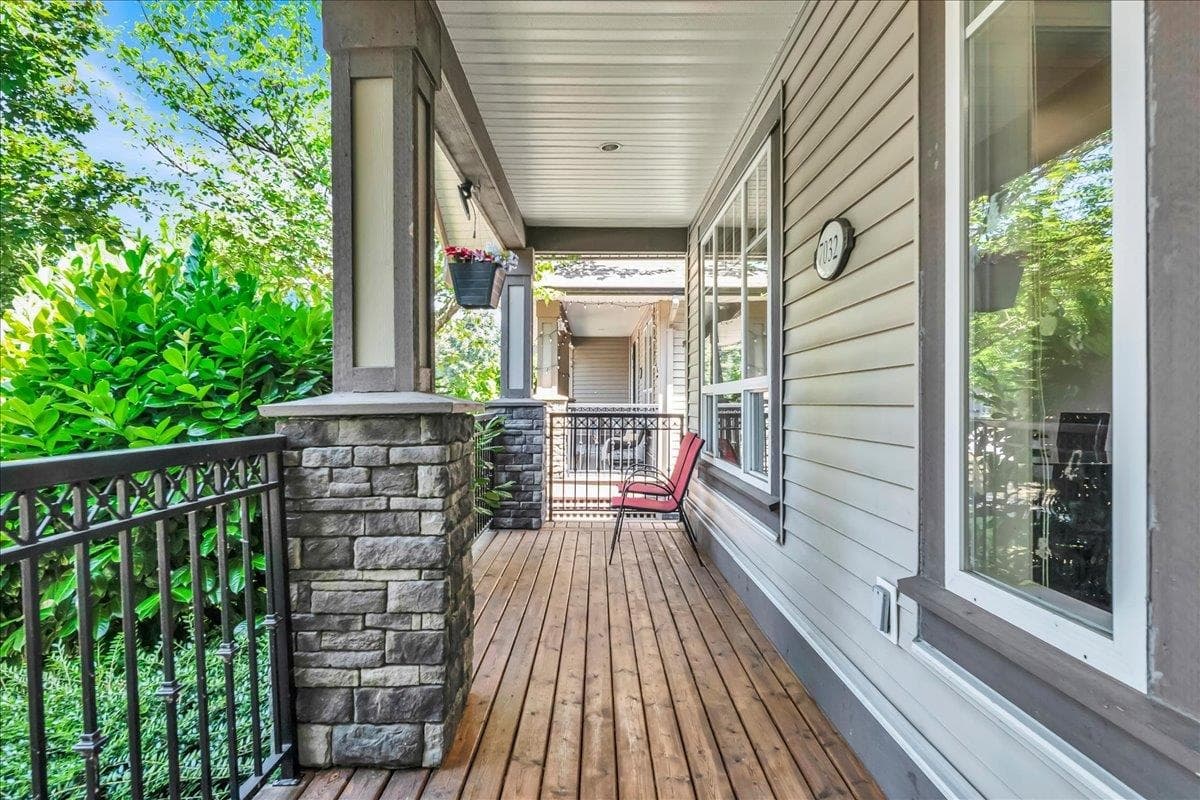 7032 195a Street, Surrey, V4N 5Z2 — photo 3