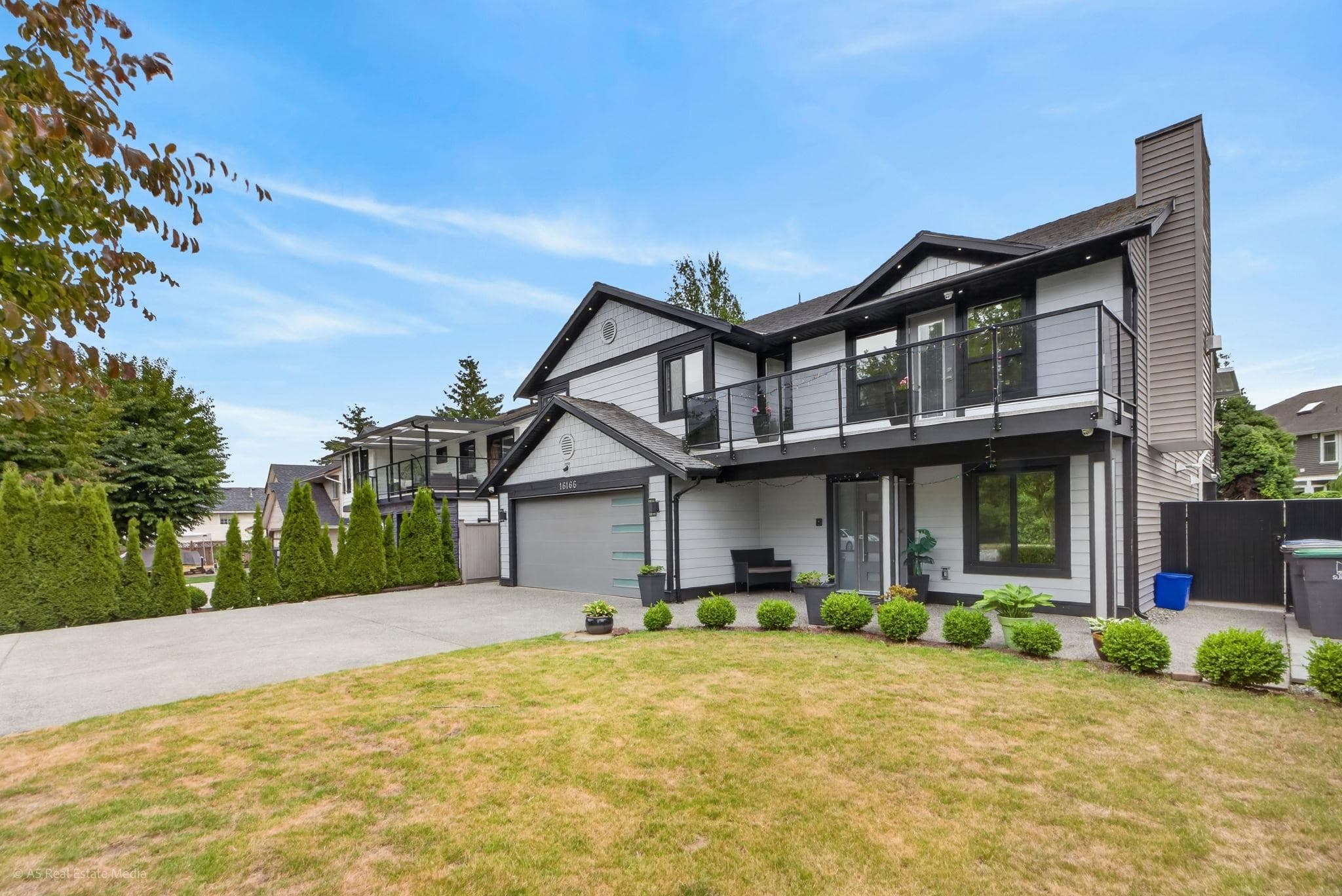 16166 92 Avenue, Surrey