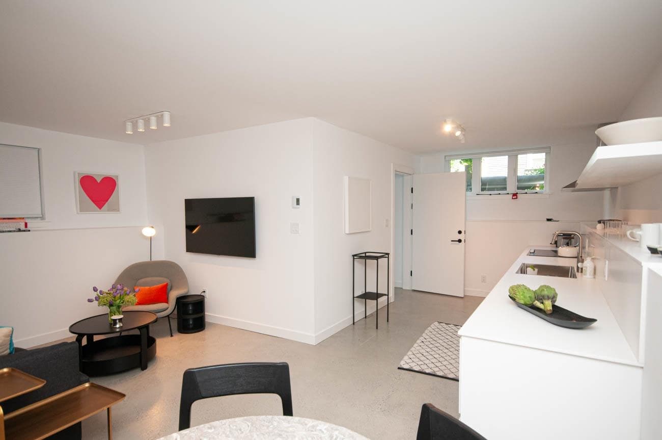 2 - 563 Union Street, Vancouver, V6A 2B7 — photo 4