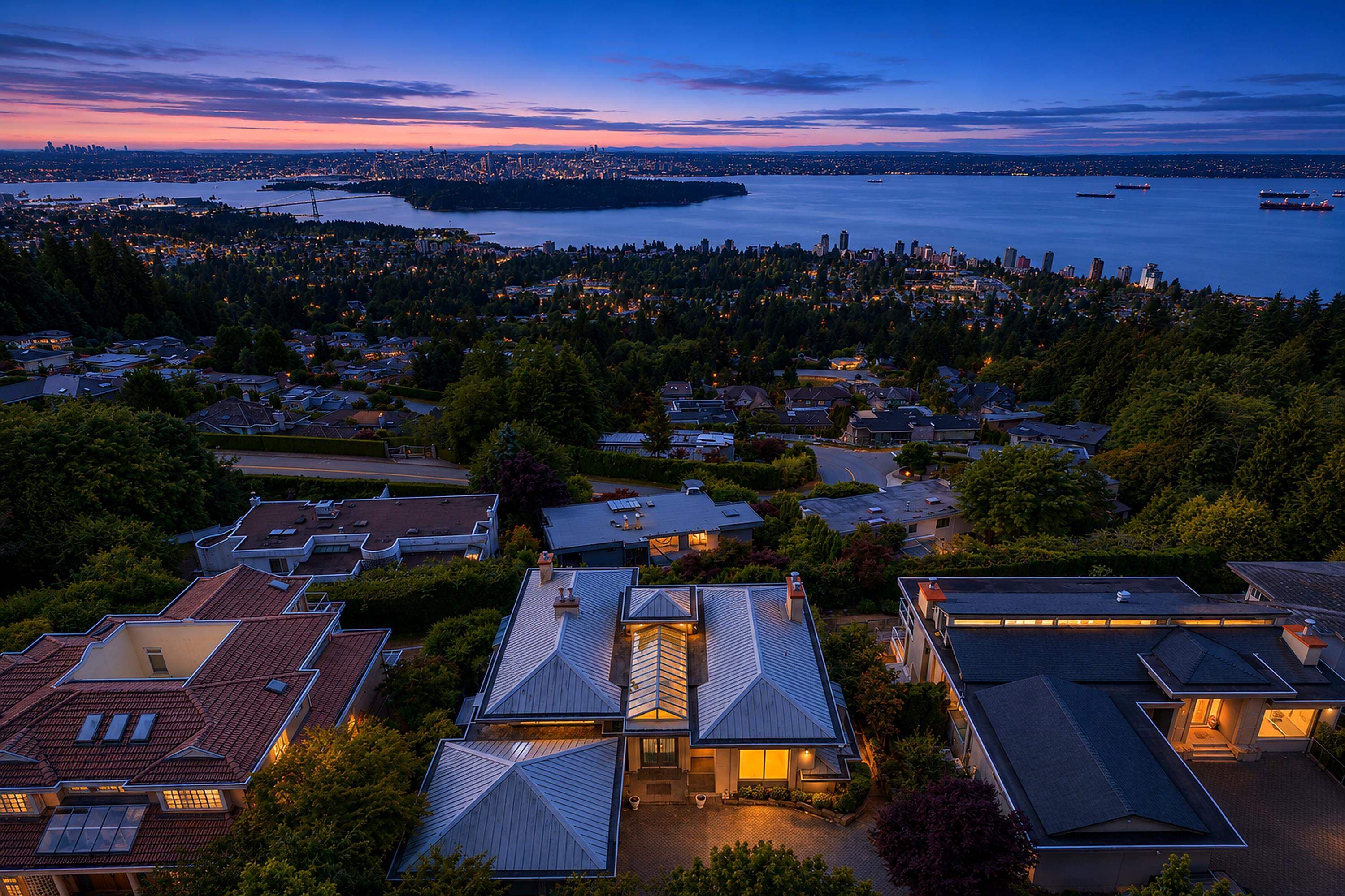1572 Chippendale Court, West Vancouver
